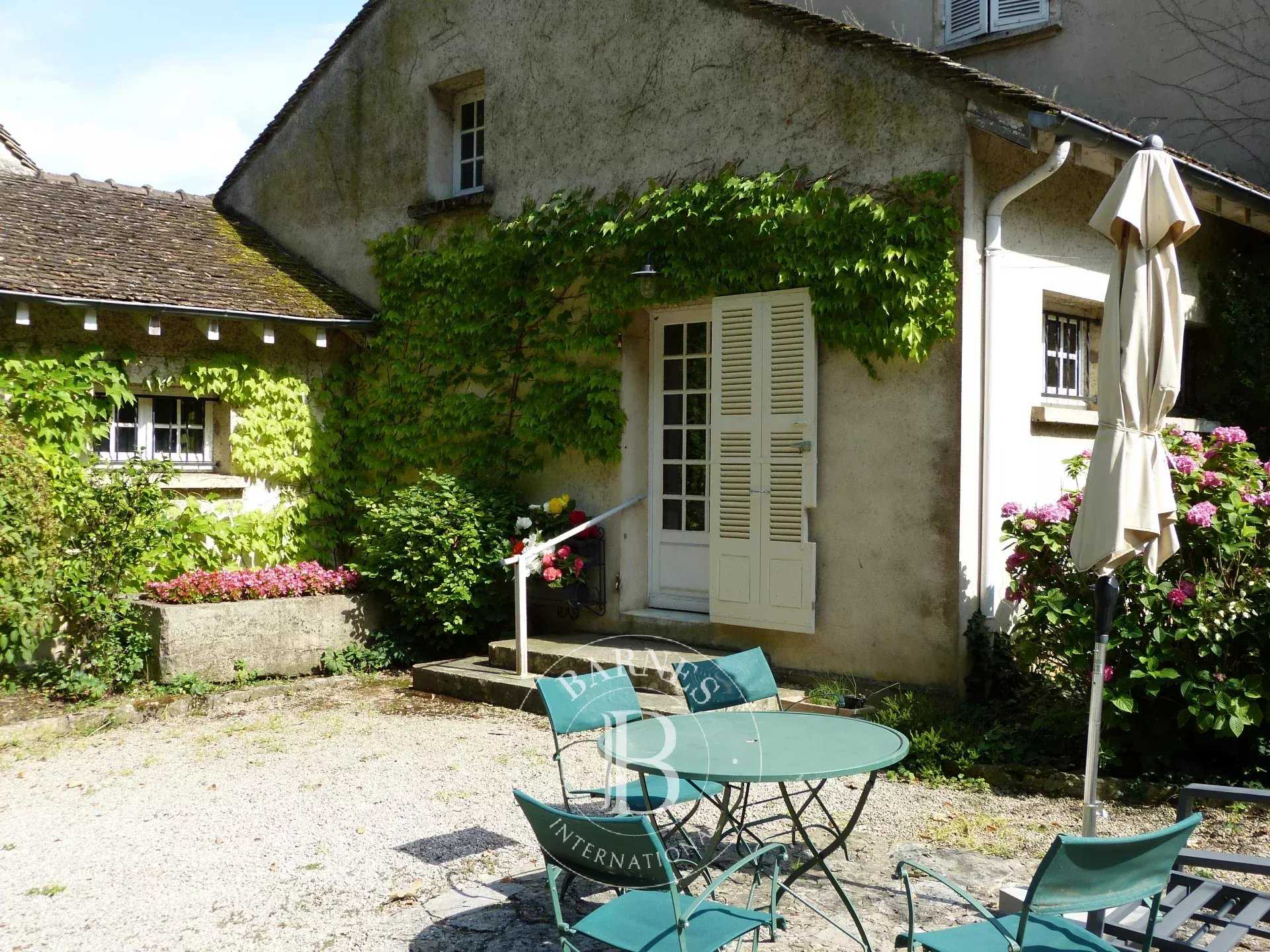 Chalon-sur-Saône  - Propriété 15 Pièces 7 Chambres