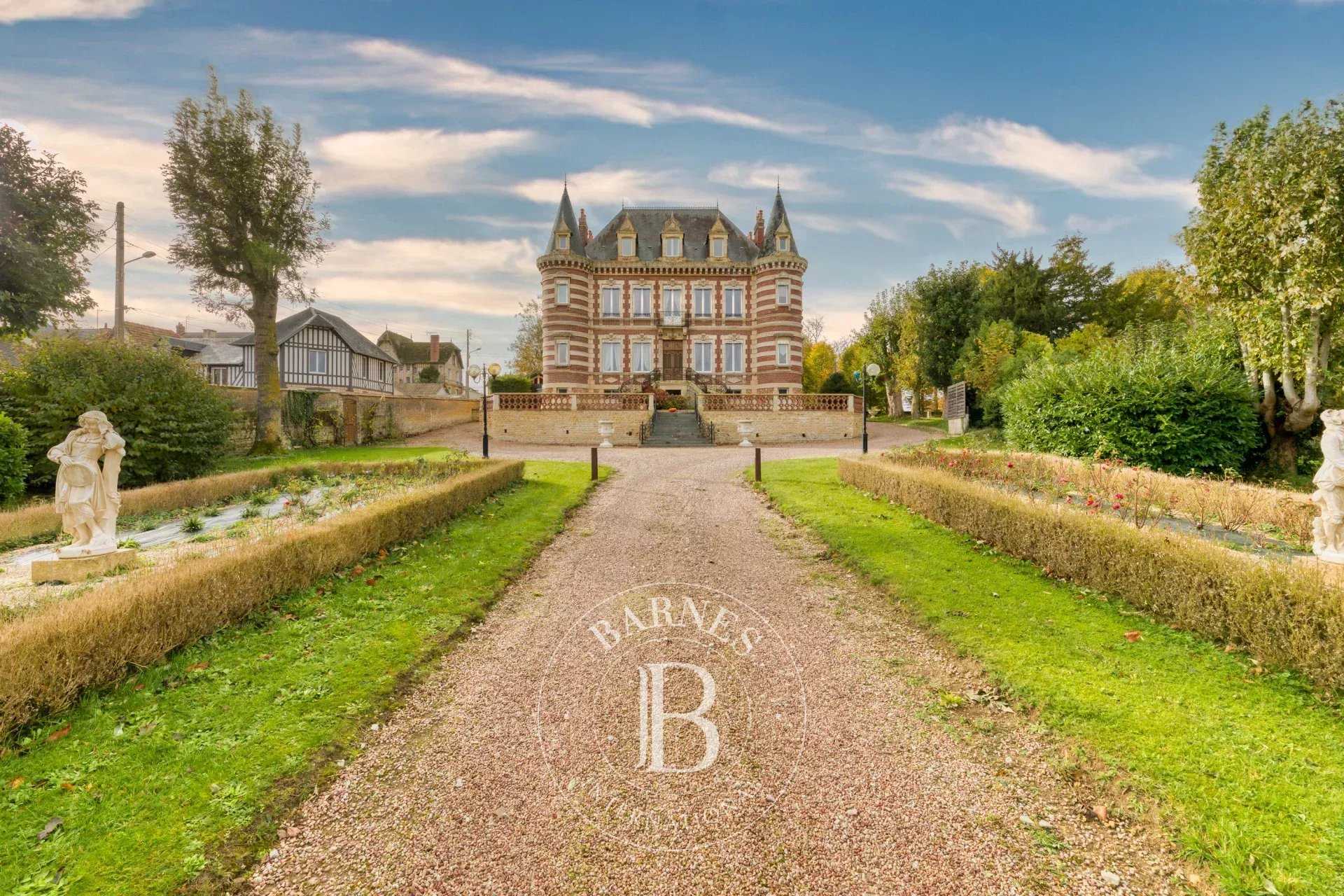 Saint-Pierre-en-Auge  - Château 14 Pi&egrave;ces 7 Chambres