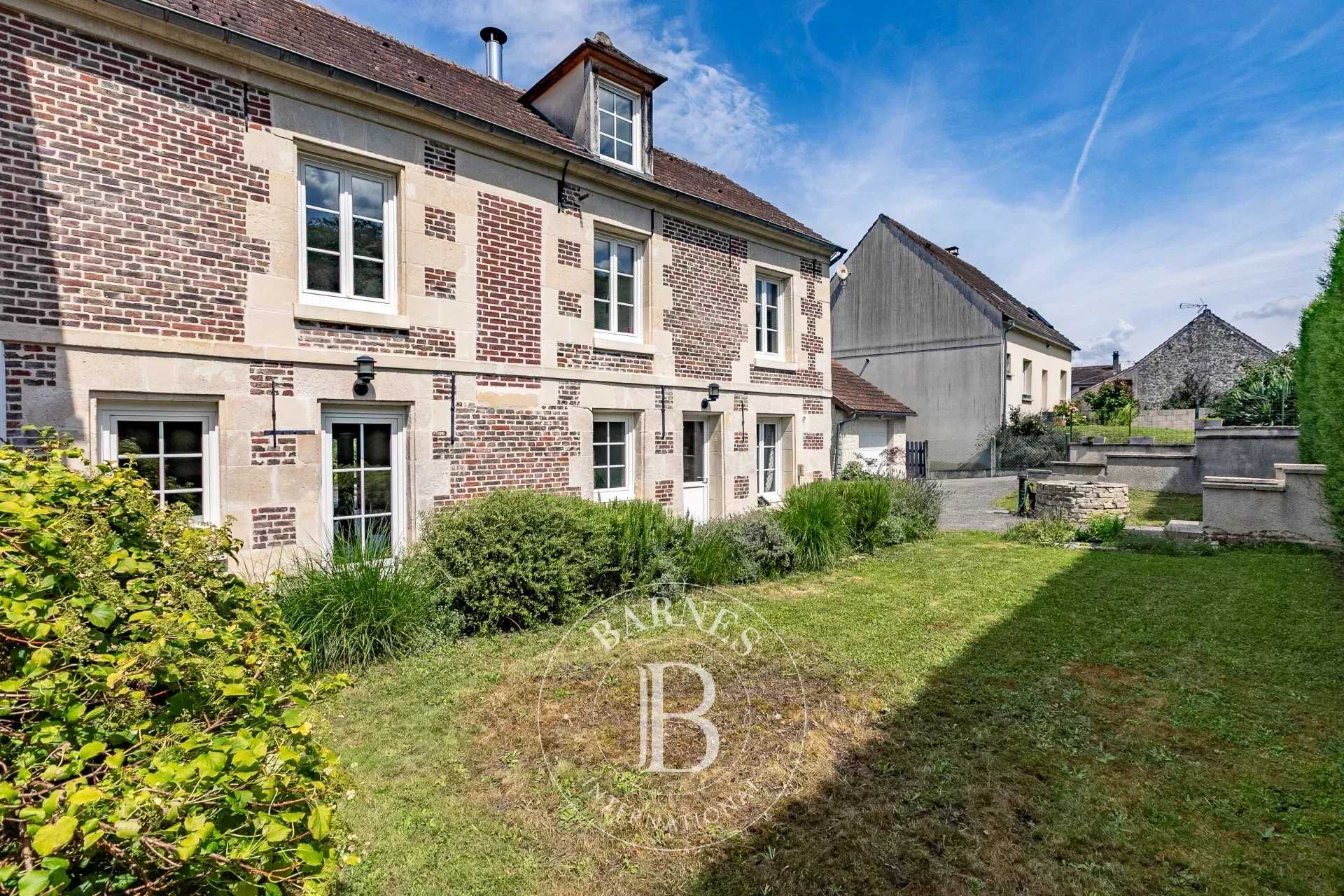 Saint-Sauveur  - Maison 5 Pi&egrave;ces 3 Chambres