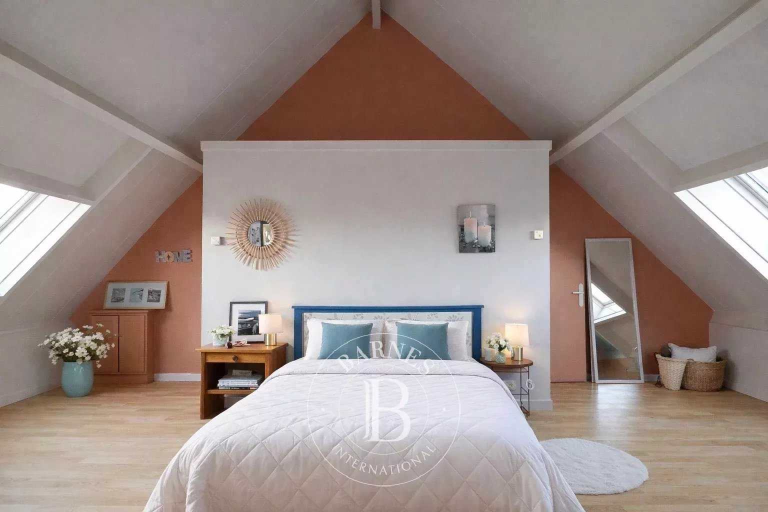 Le Coudray-sur-Thelle  - Maison 8 Pi&egrave;ces