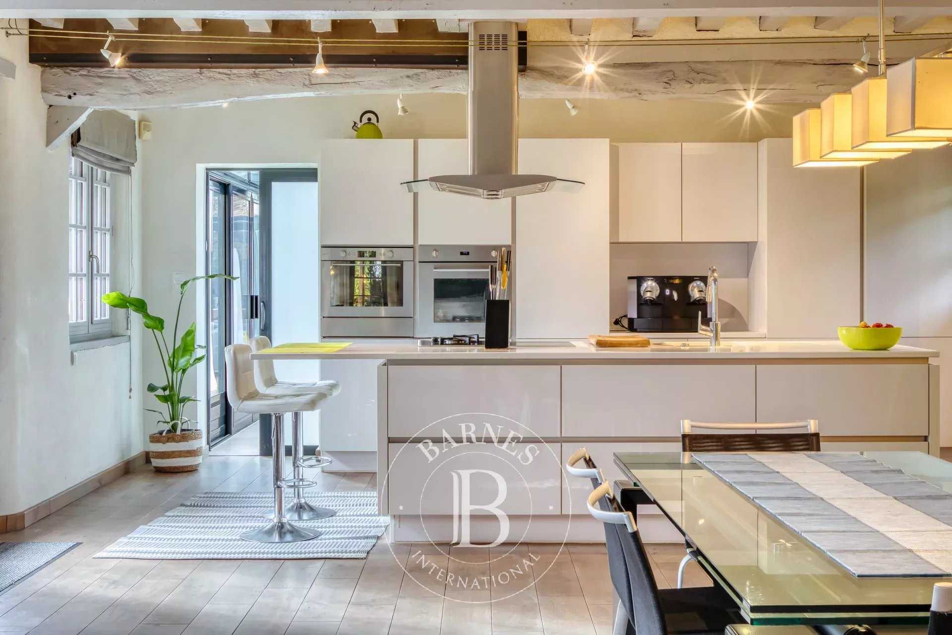 Yerville  - Chaumière 7 Pi&egrave;ces 4 Chambres