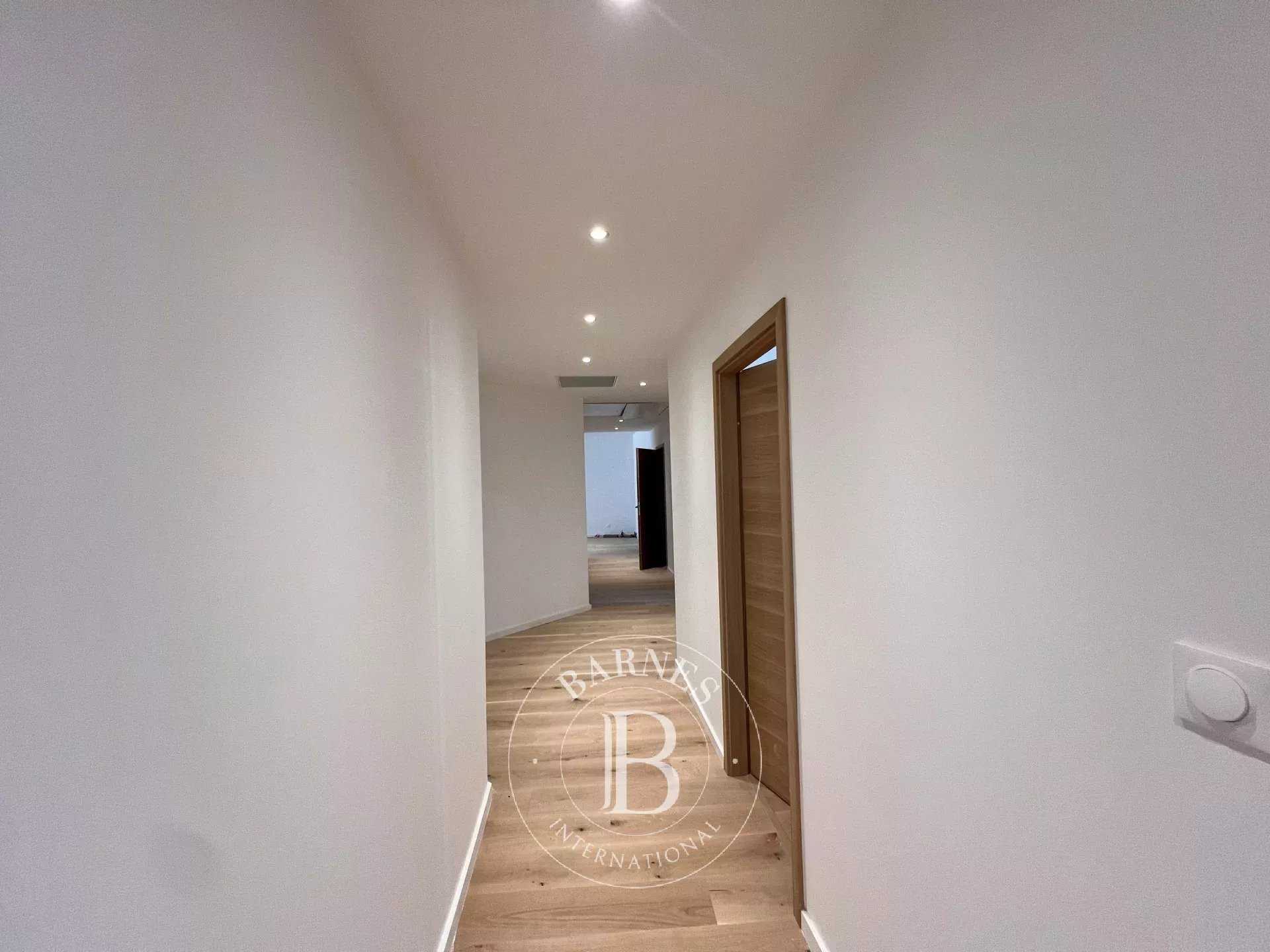 Beaune  - Appartement 6 Pi&egrave;ces 3 Chambres