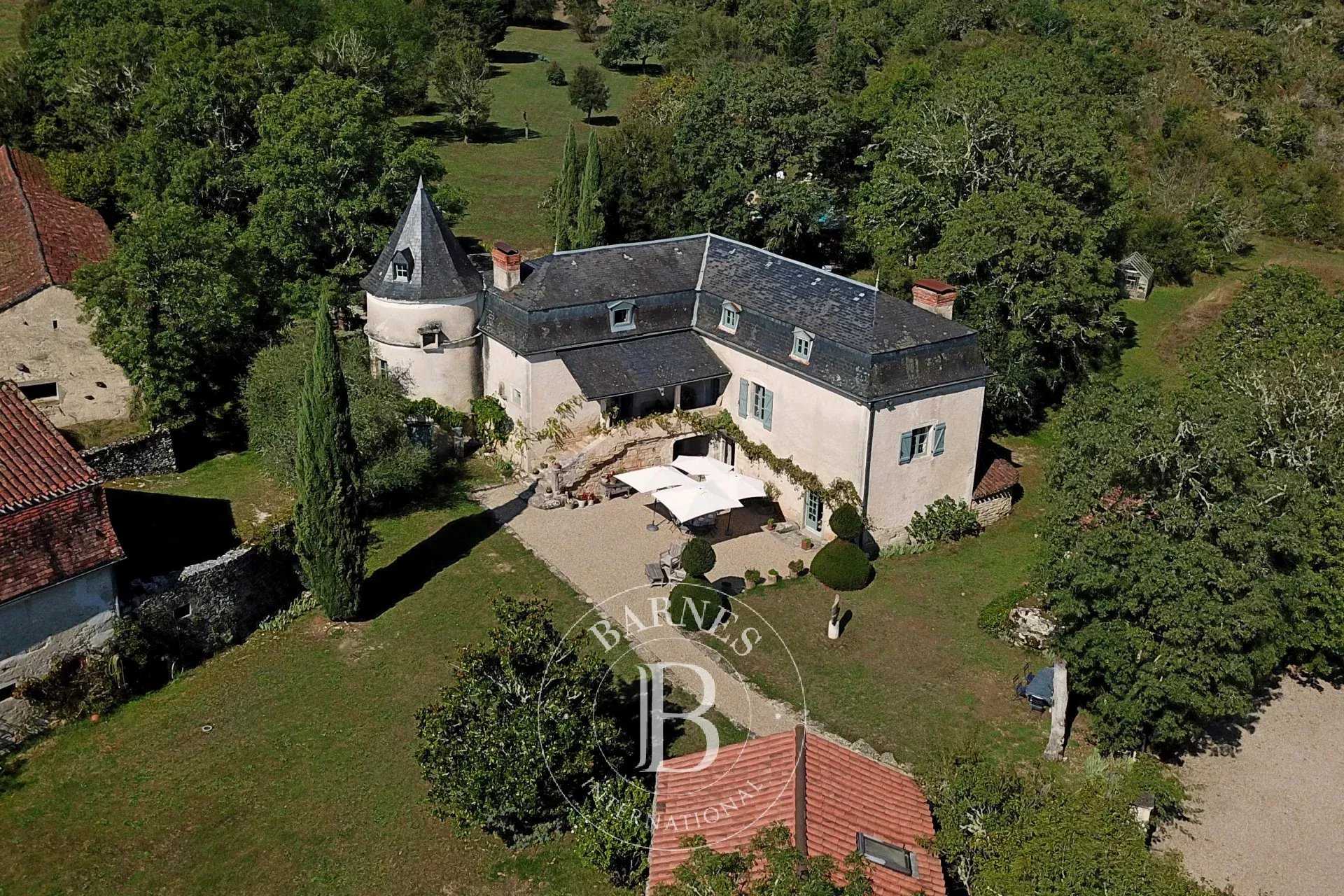 Cahors  - Propriété 19 Pi&egrave;ces