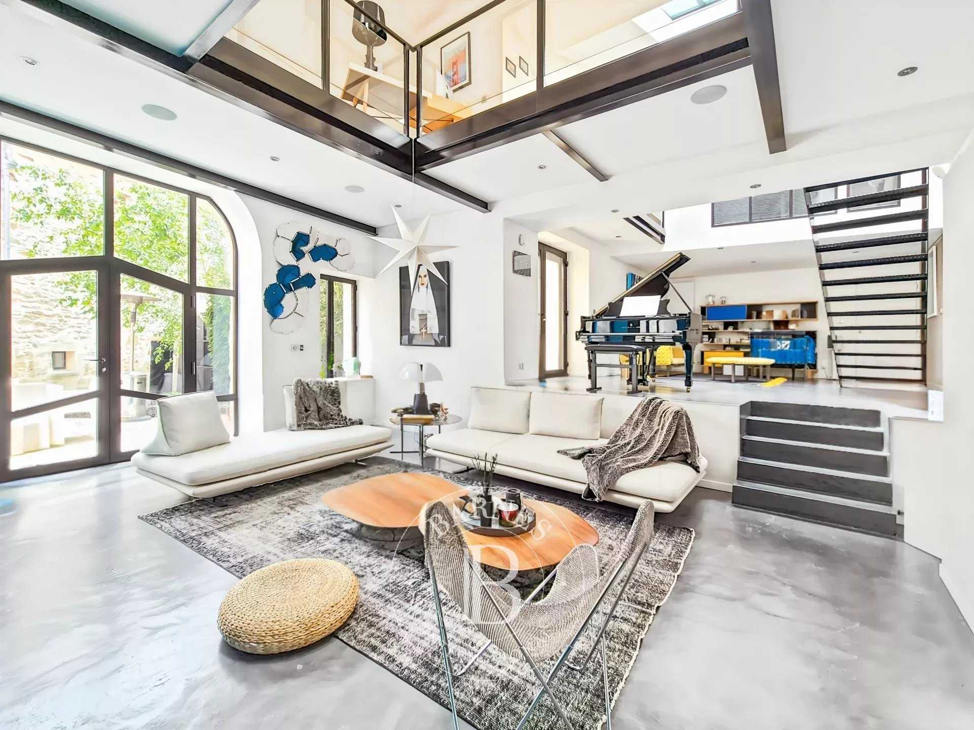 Plauzat  - Maison 10 Pi&egrave;ces 6 Chambres