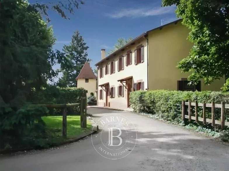 Maringues  - Propriété 24 Pièces 17 Chambres