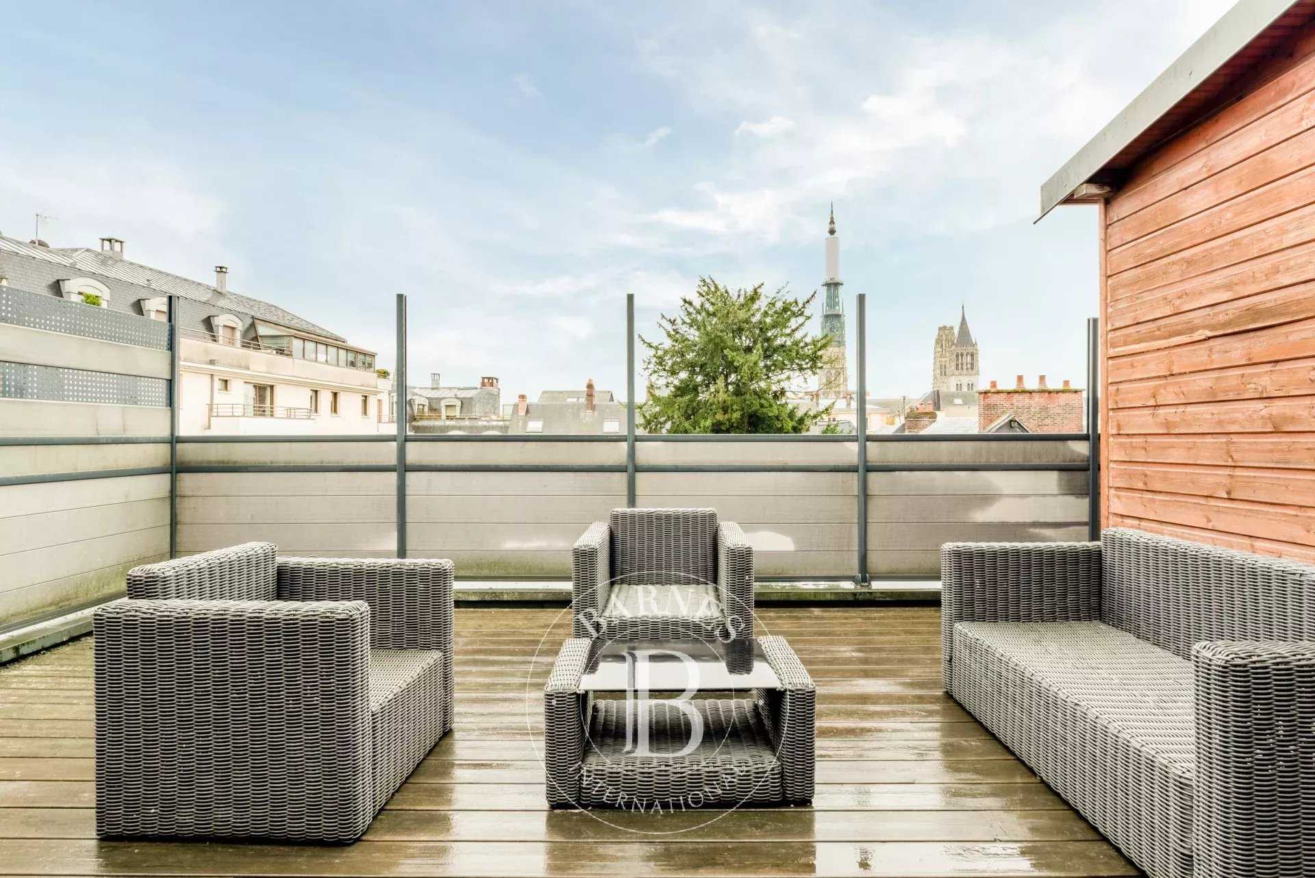 Rouen  - Hôtel particulier 9 Pi&egrave;ces 5 Chambres