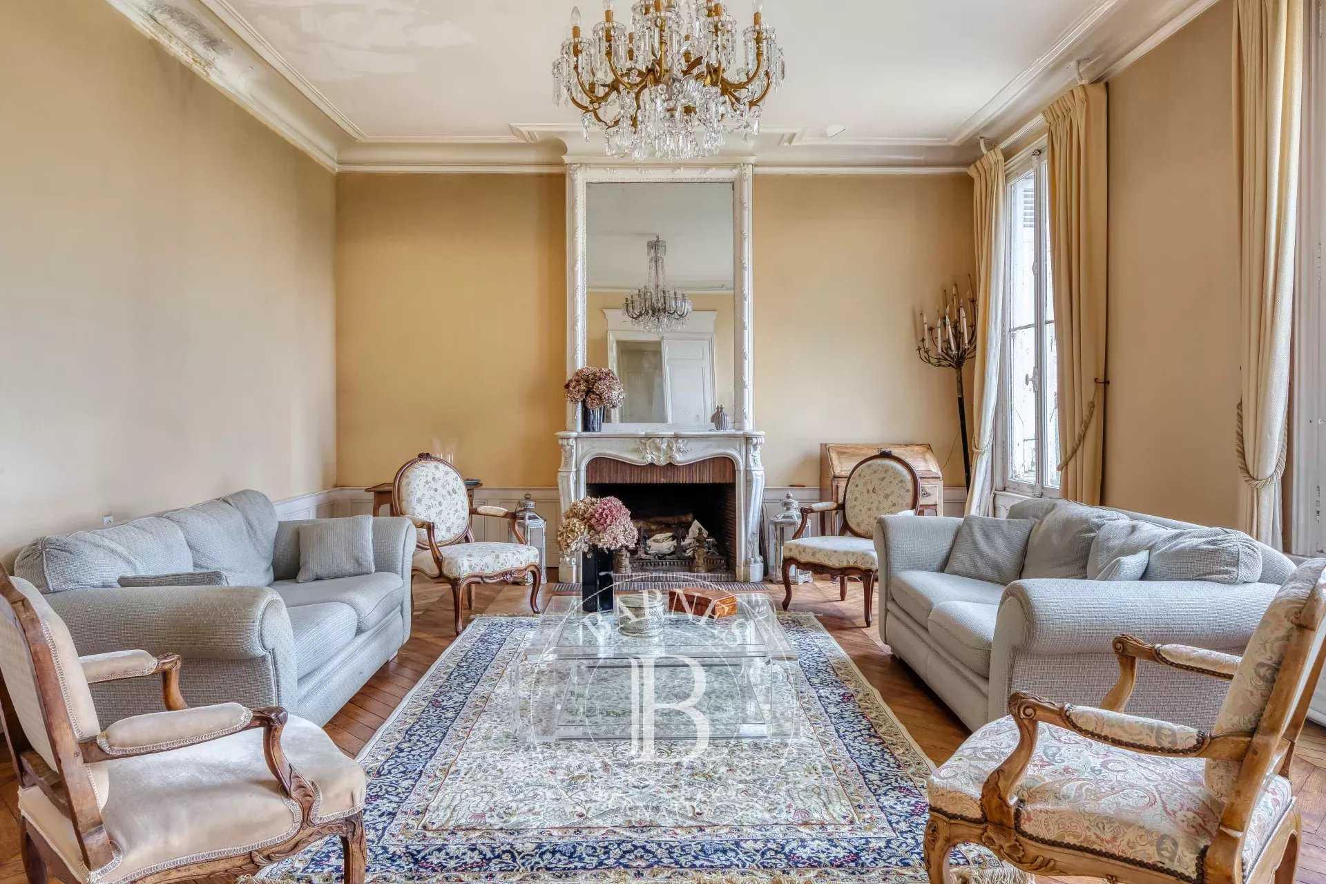 Ry  - Maison 9 Pi&egrave;ces 6 Chambres