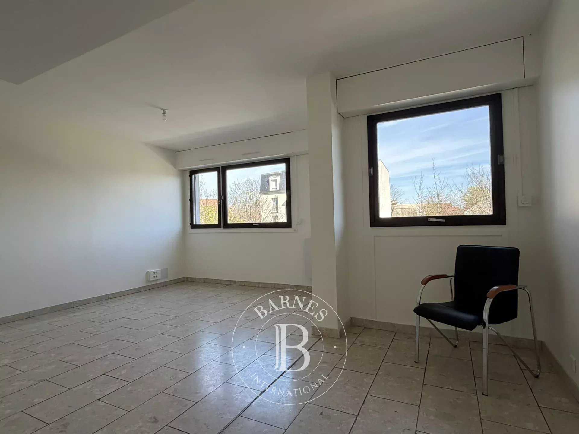 Draveil  - Appartement 6 Pi&egrave;ces 4 Chambres