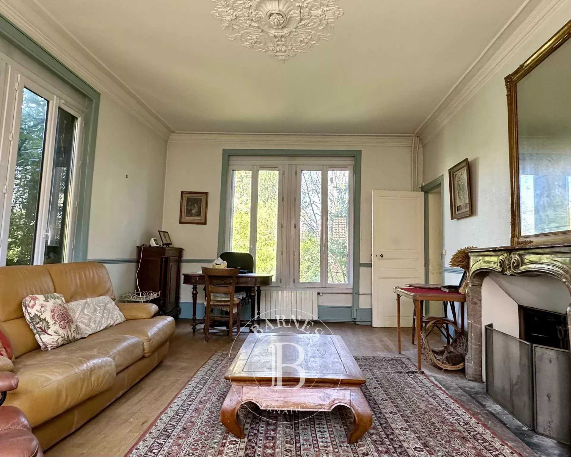 Saint-Chéron  - House 8 Bedrooms