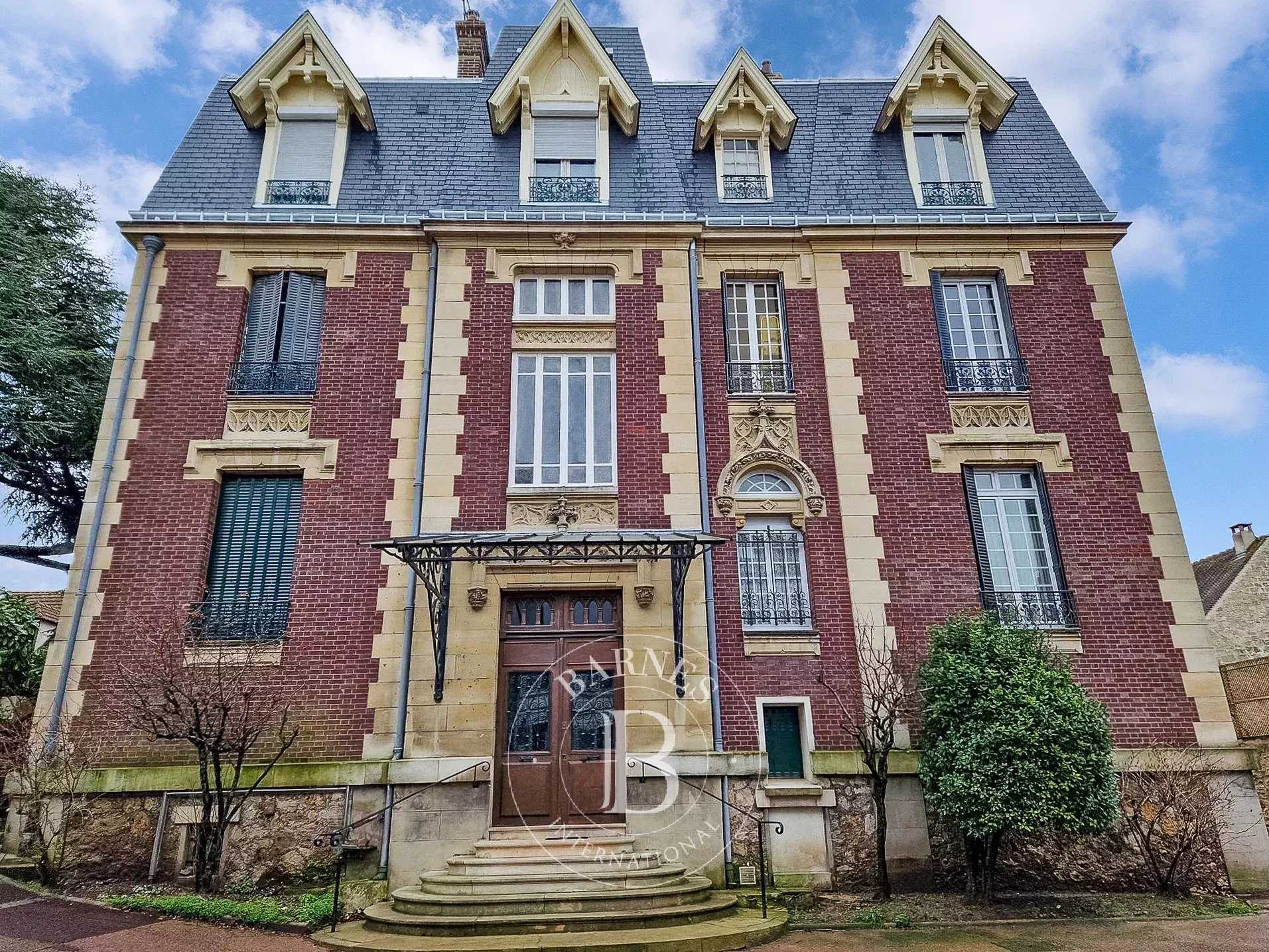 Pontoise  - Appartement 3 Pièces 2 Chambres