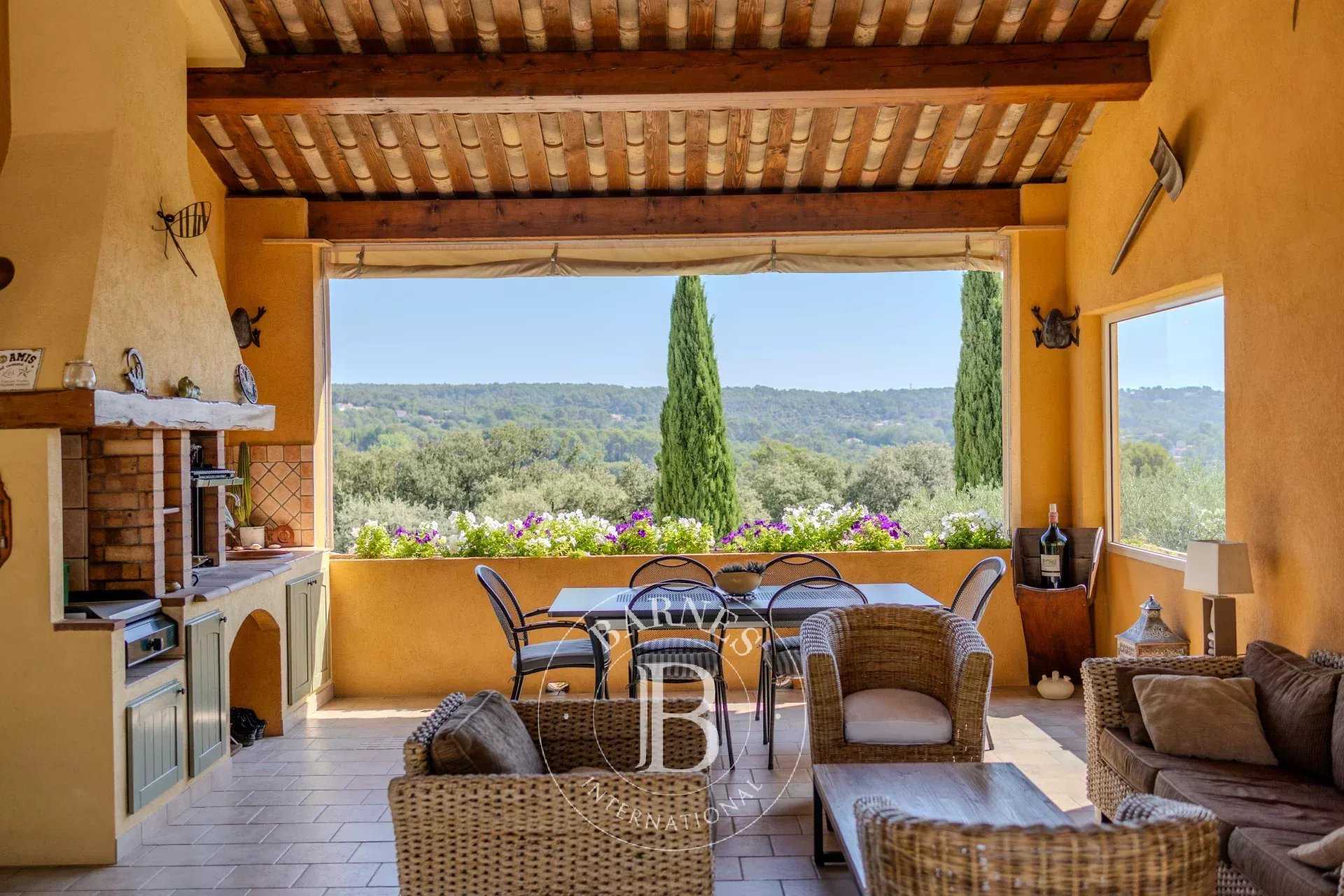 Villa Lorgues