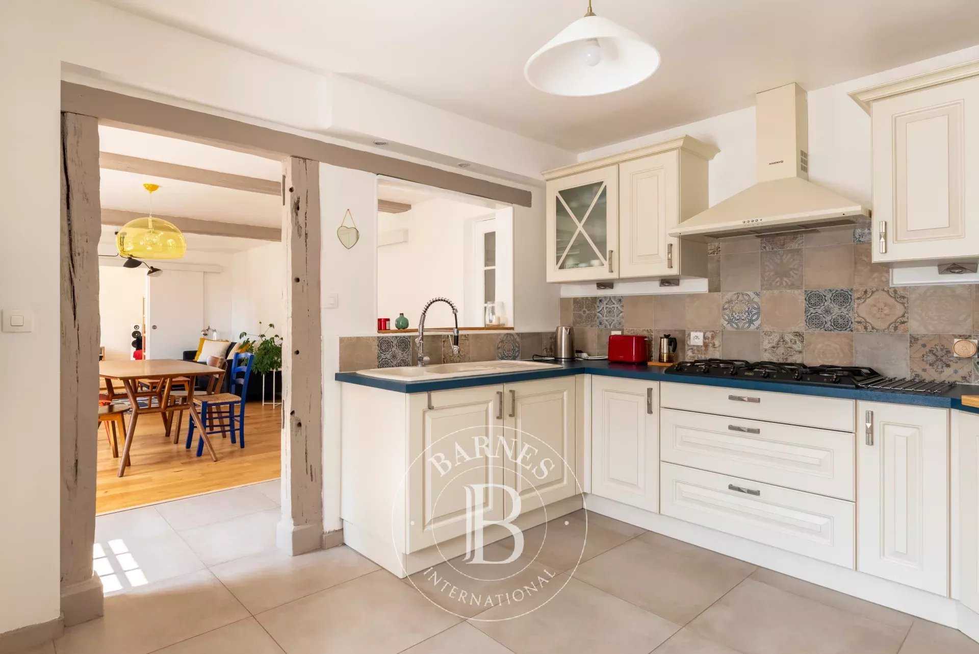 Heudreville-sur-Eure  - Property 7 Bedrooms