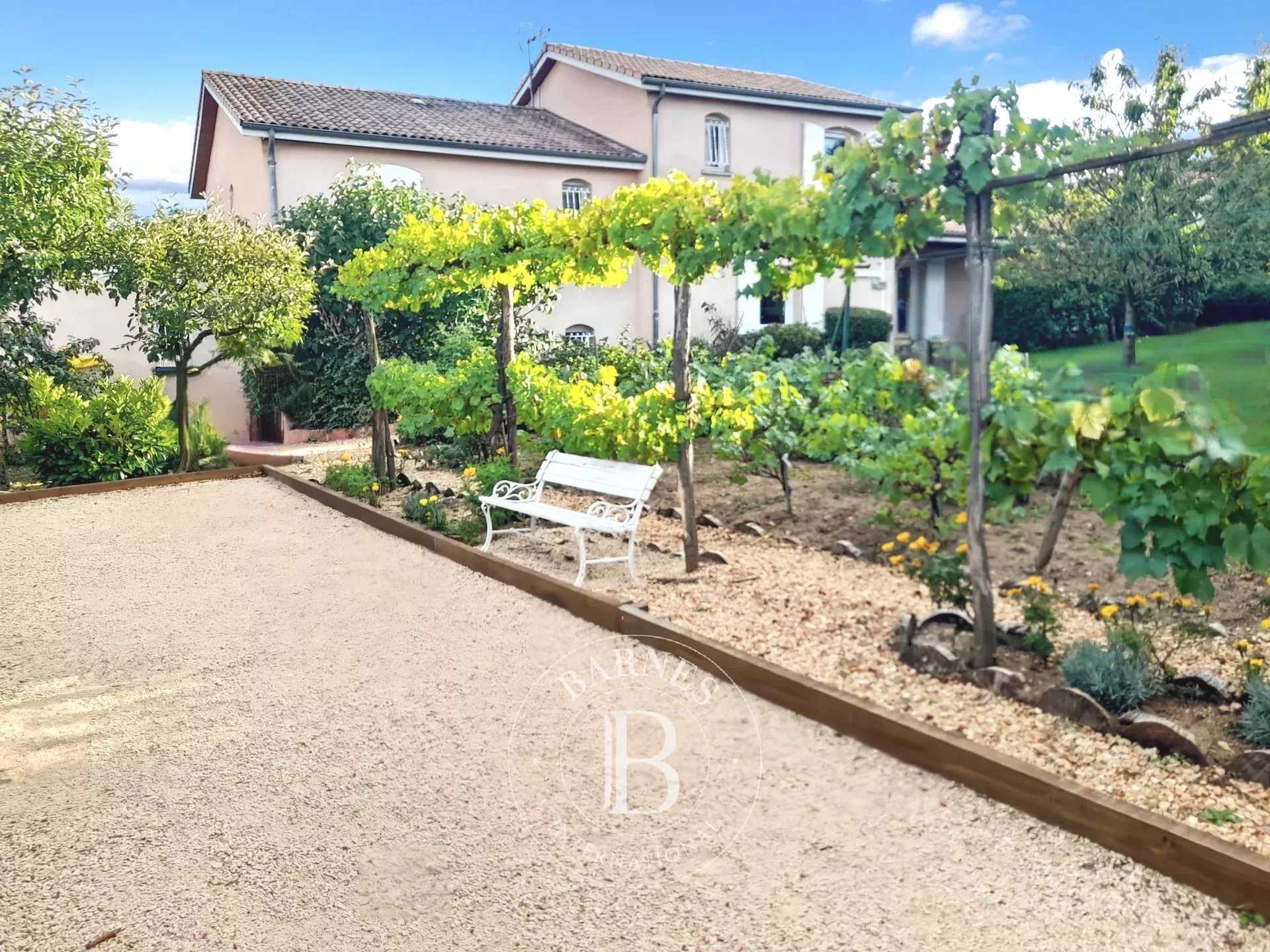 Vichel  - Maison 7 Pi&egrave;ces 4 Chambres