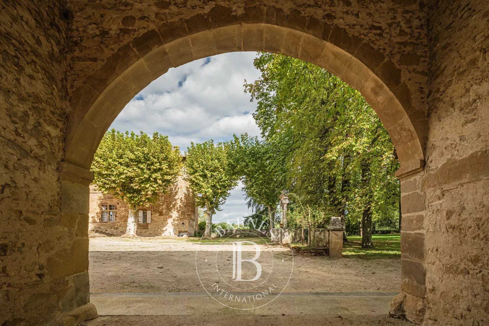 Chavannes  - Piso 3 Cuartos, 1 Habitacion