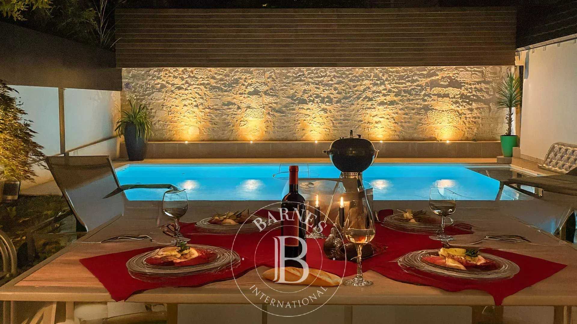 Périgueux  - Maison de ville 5 Pièces 4 Chambres