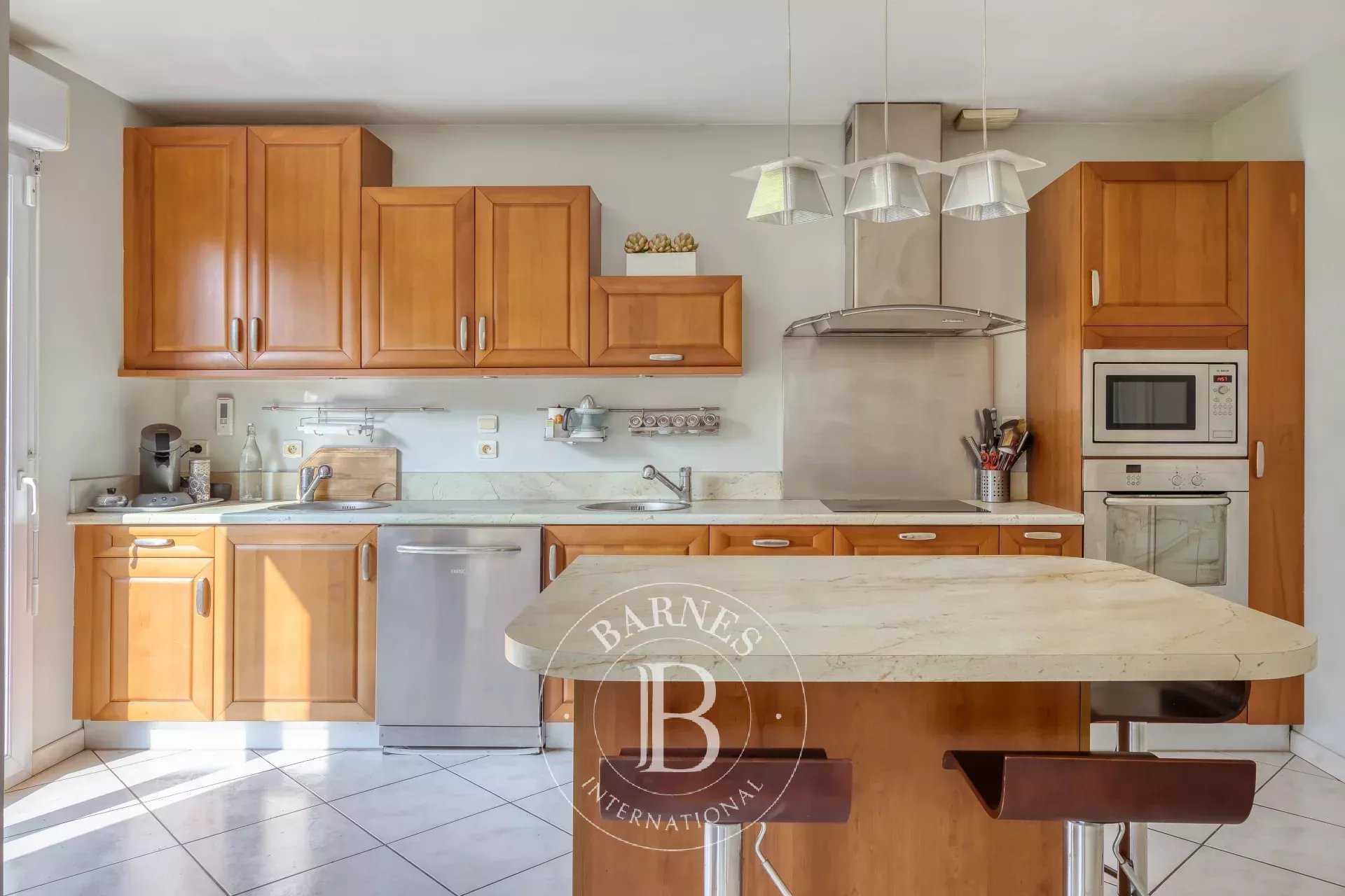 Mont-Saint-Aignan  - Maison 5 Pi&egrave;ces