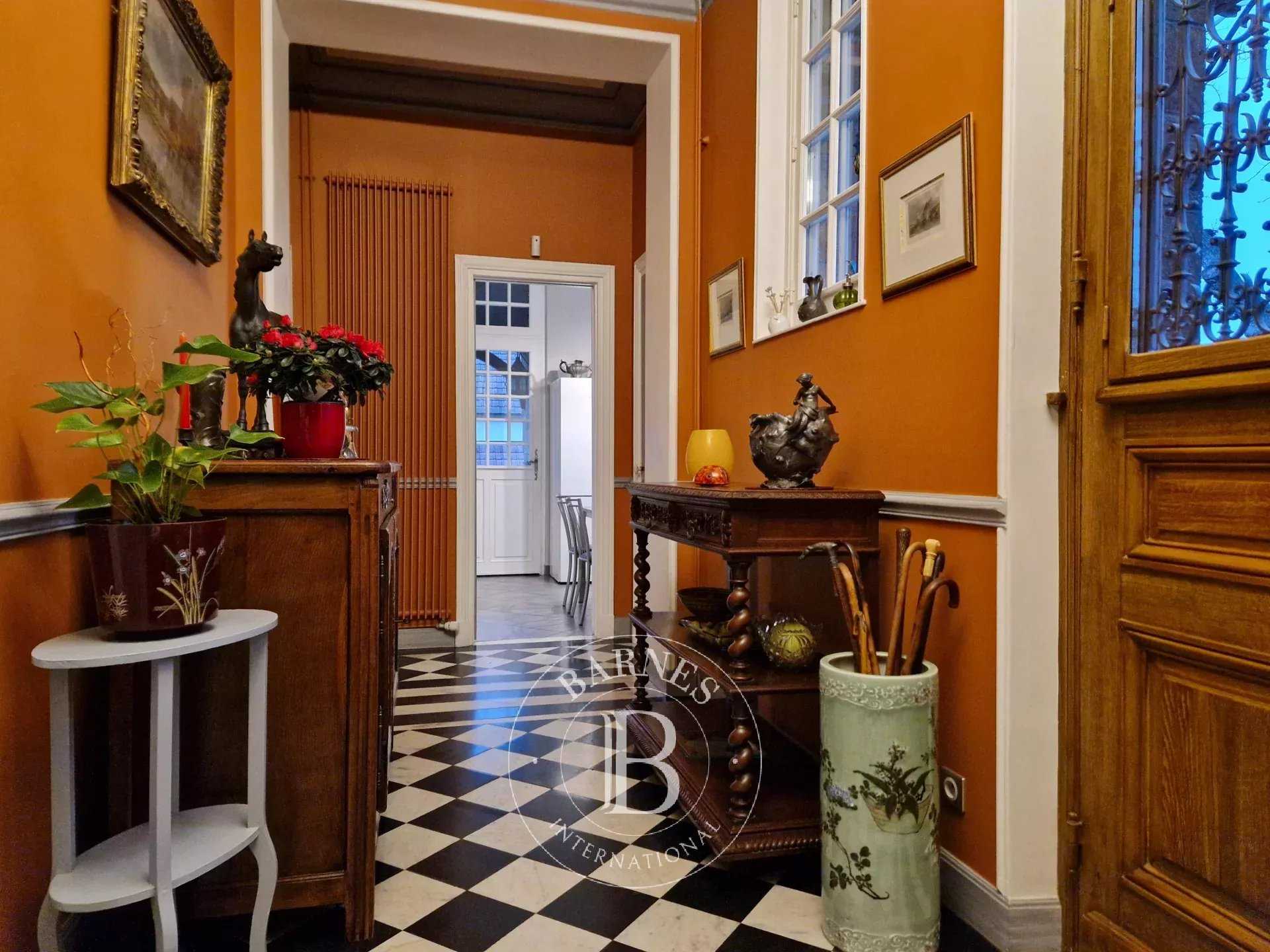 Cergy  - House 5 Bedrooms