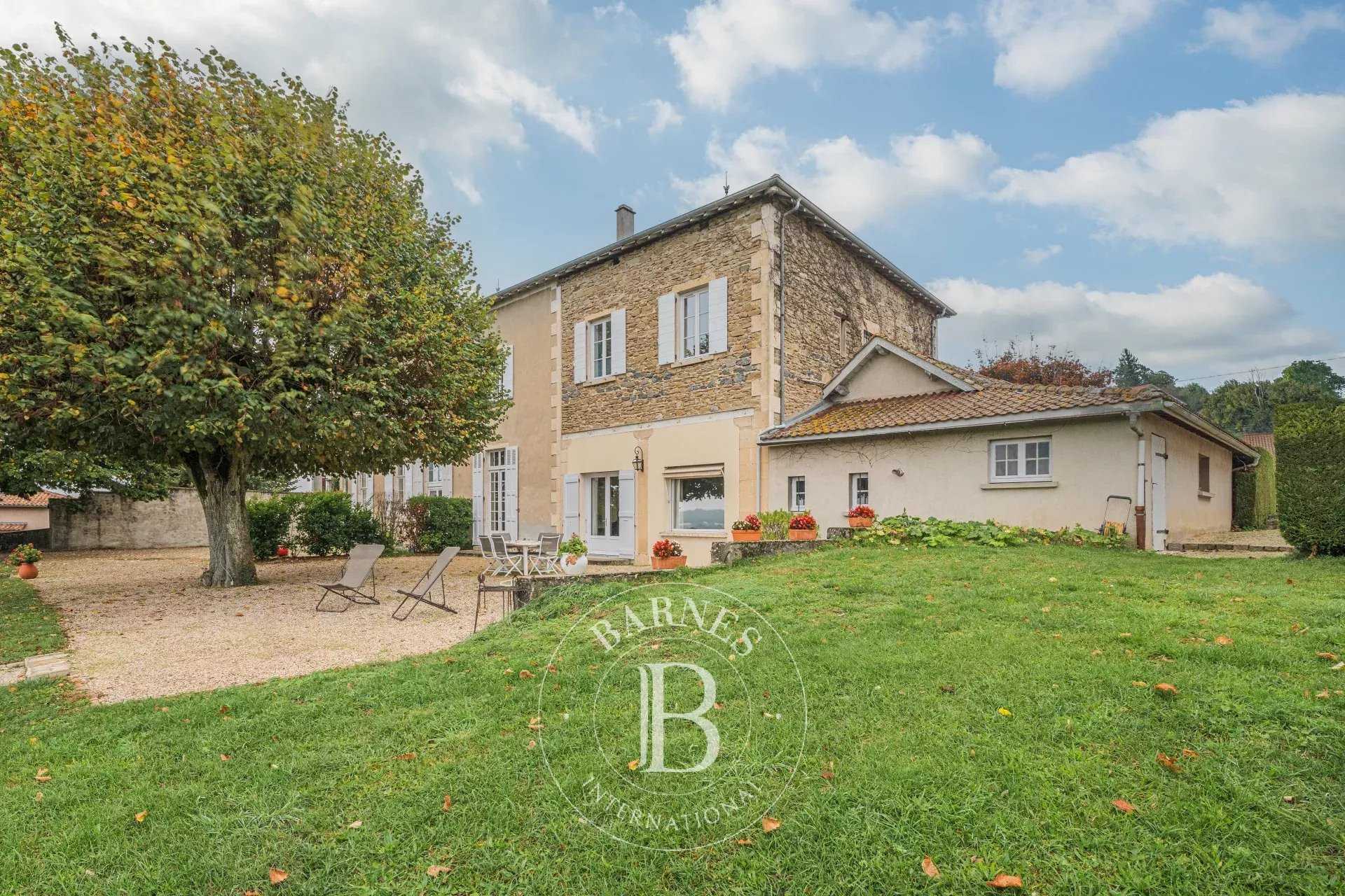 Propriété Maubec  -  ref 86380009 (picture 2)