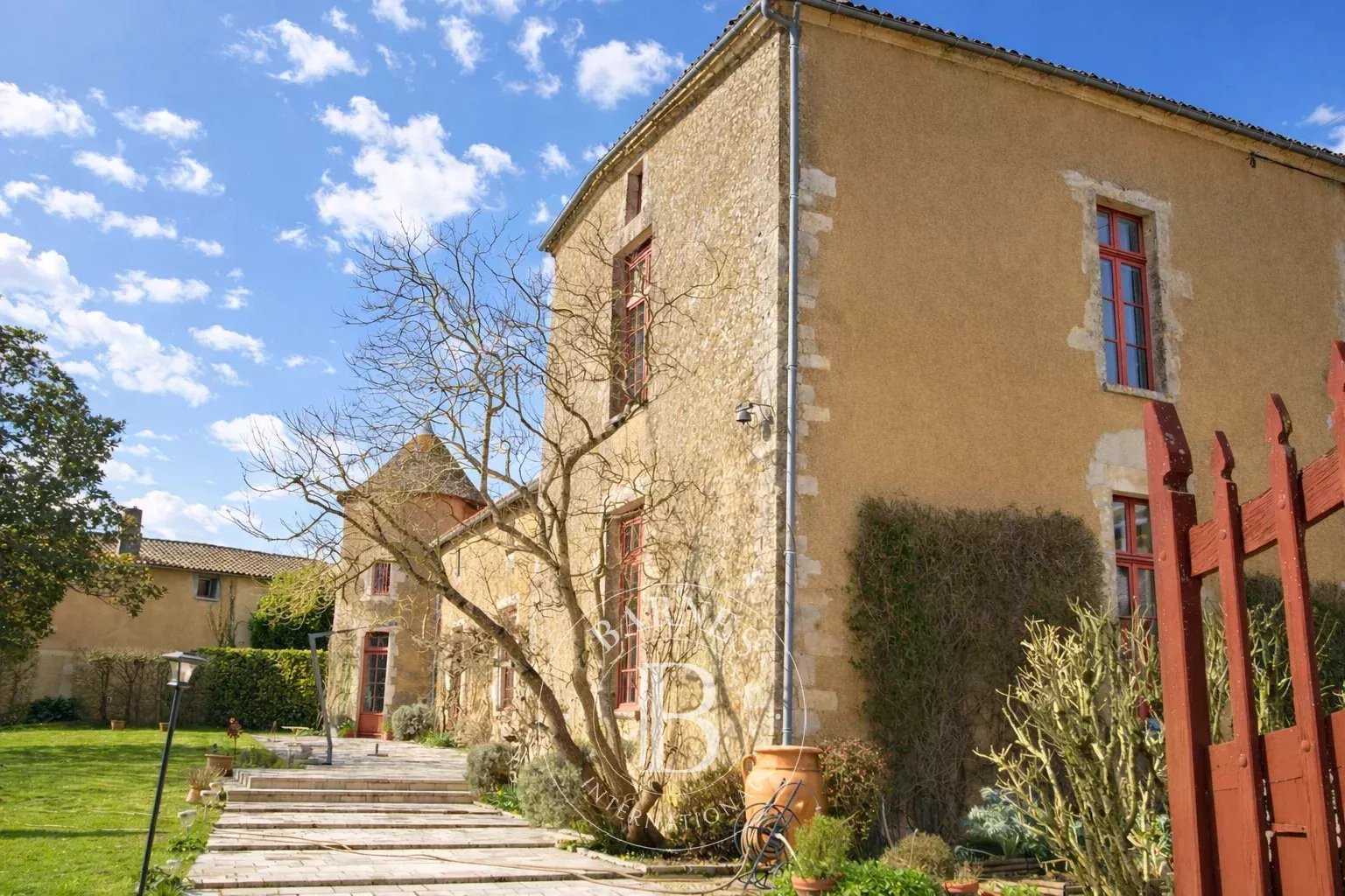 Manoir Coulonges-sur-l'Autize  -  ref 85934211 (picture 2)