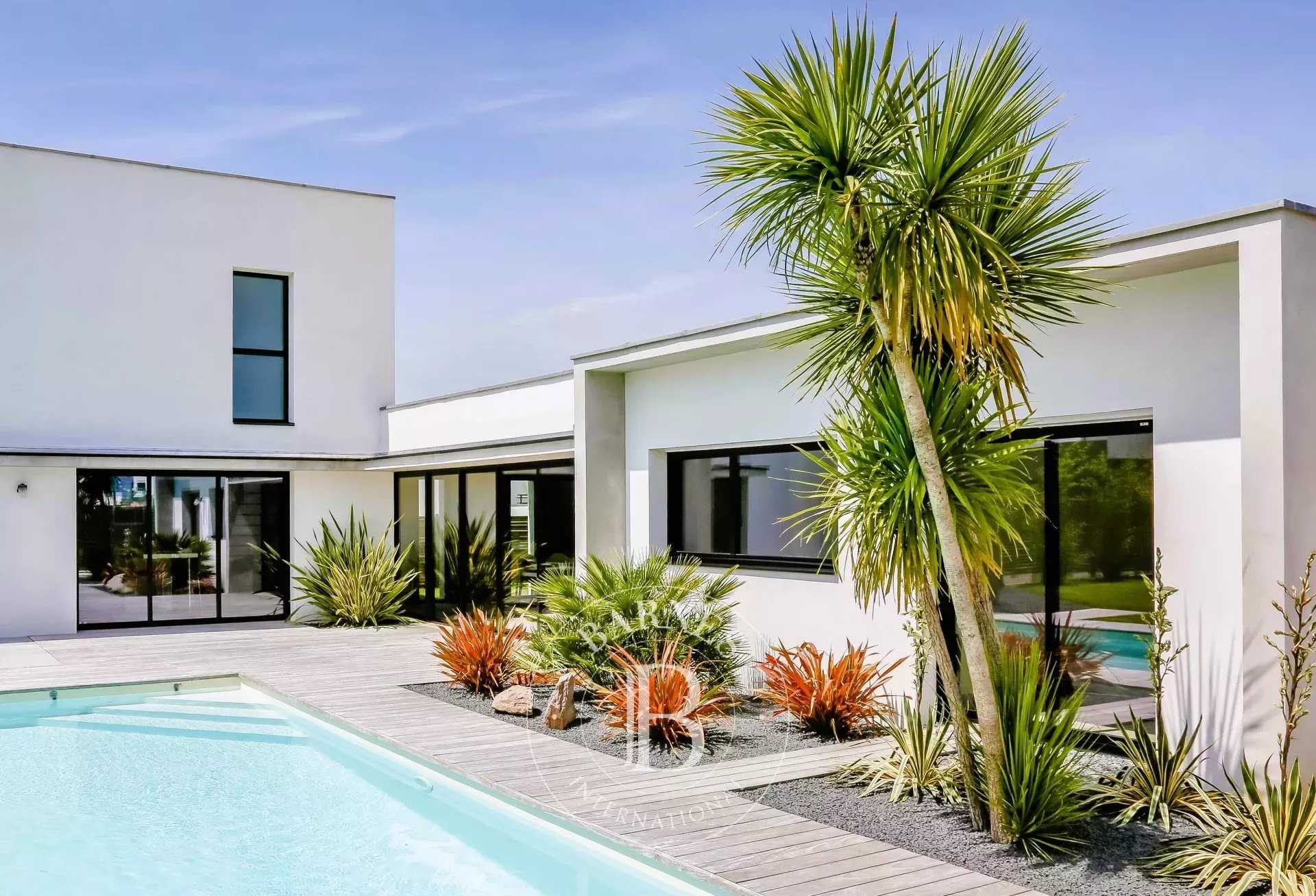 House Rennes  -  ref 82632753 (picture 1)
