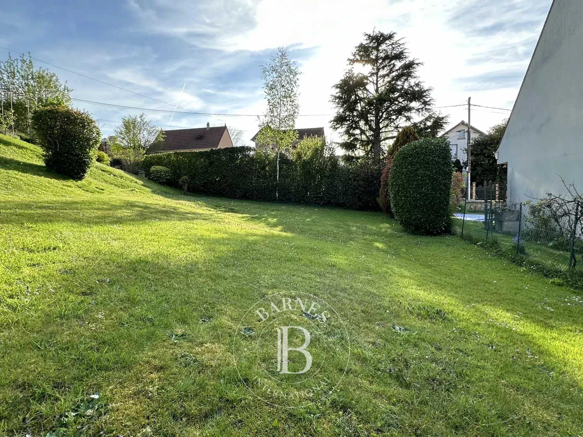 Terrain constructible Villebon-sur-Yvette  -  ref 84532097 (picture 1)