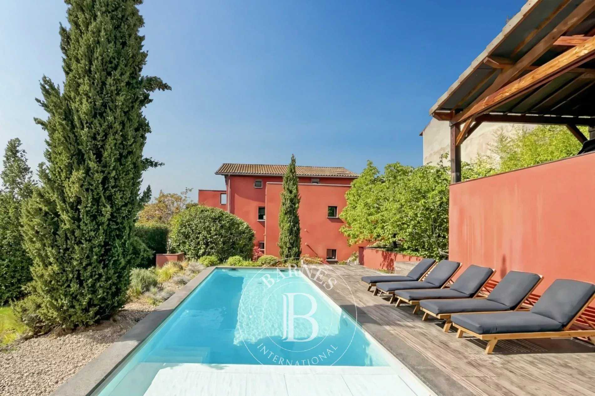 Maison Châtel-Guyon  -  ref 85723840 (picture 1)