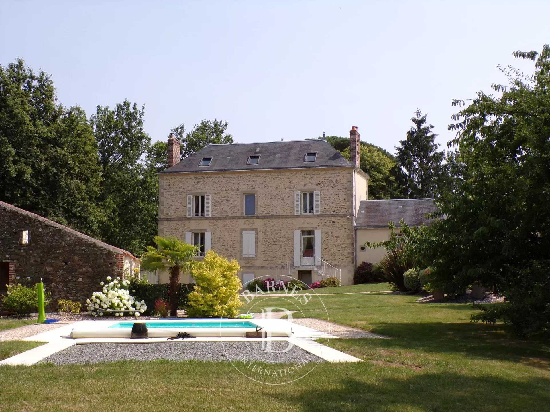 Maison La Châtaigneraie  -  ref 83033148 (picture 1)