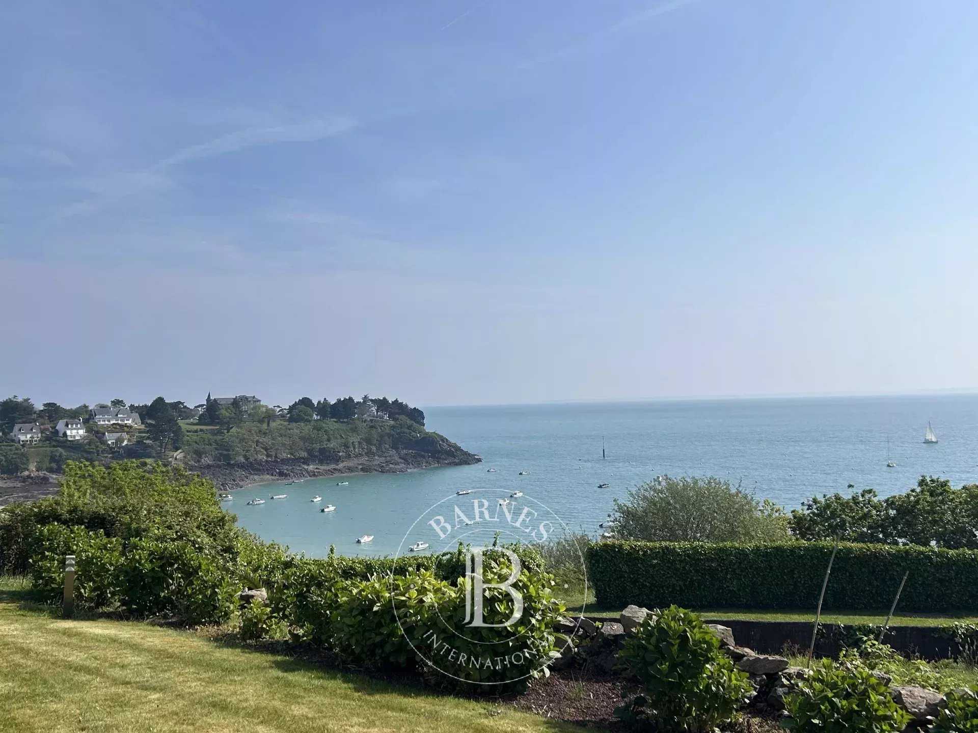 Maison Cancale  -  ref 85863185 (picture 1)