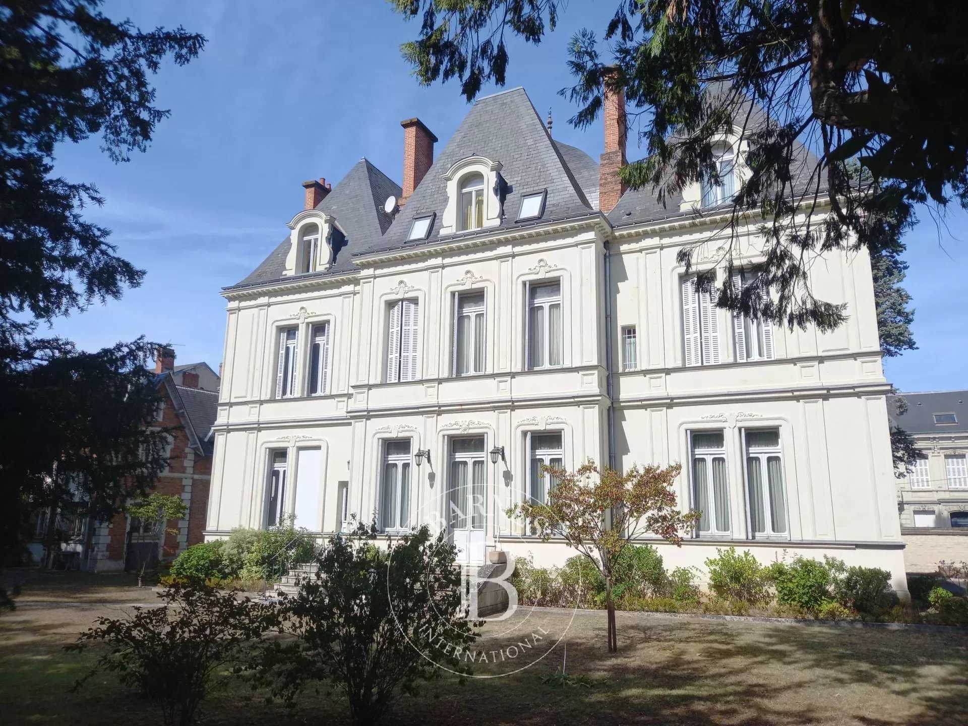 Hôtel particulier Châtellerault  -  ref 83238138 (picture 2)