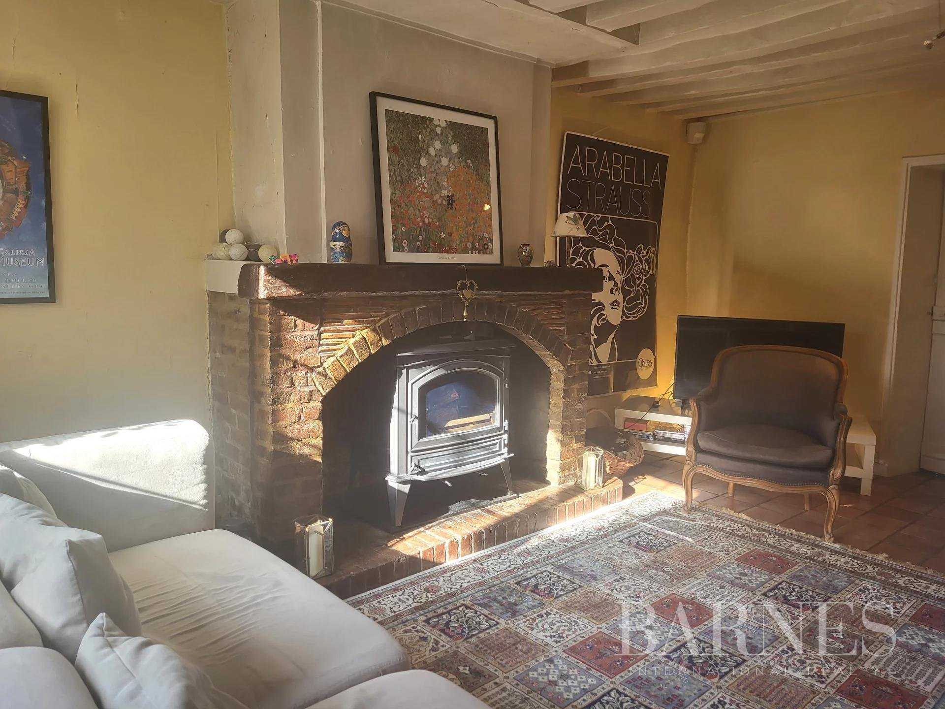 Village house Saint-Marcel  -  ref 8204344 (picture 2)