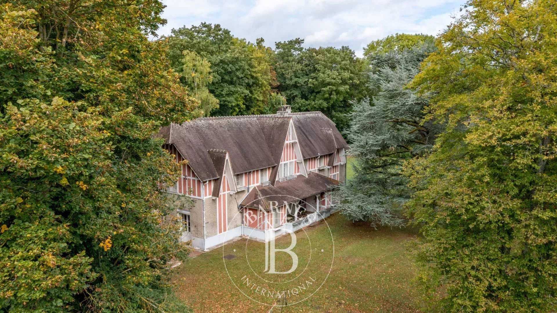 House Chantilly  -  ref 85417502 (picture 1)