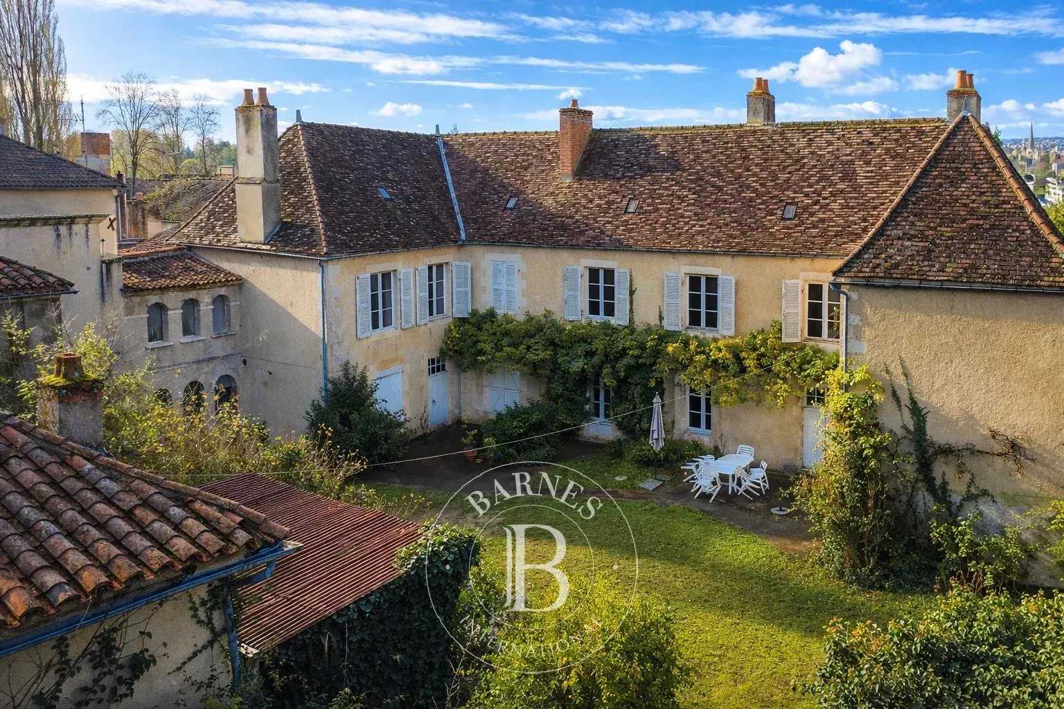 Maison Montmorillon  -  ref 86470473 (picture 1)