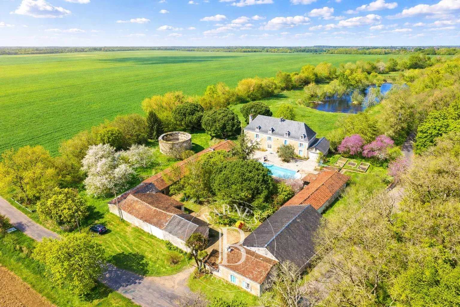 Manoir Châtellerault  -  ref 2553501 (picture 3)