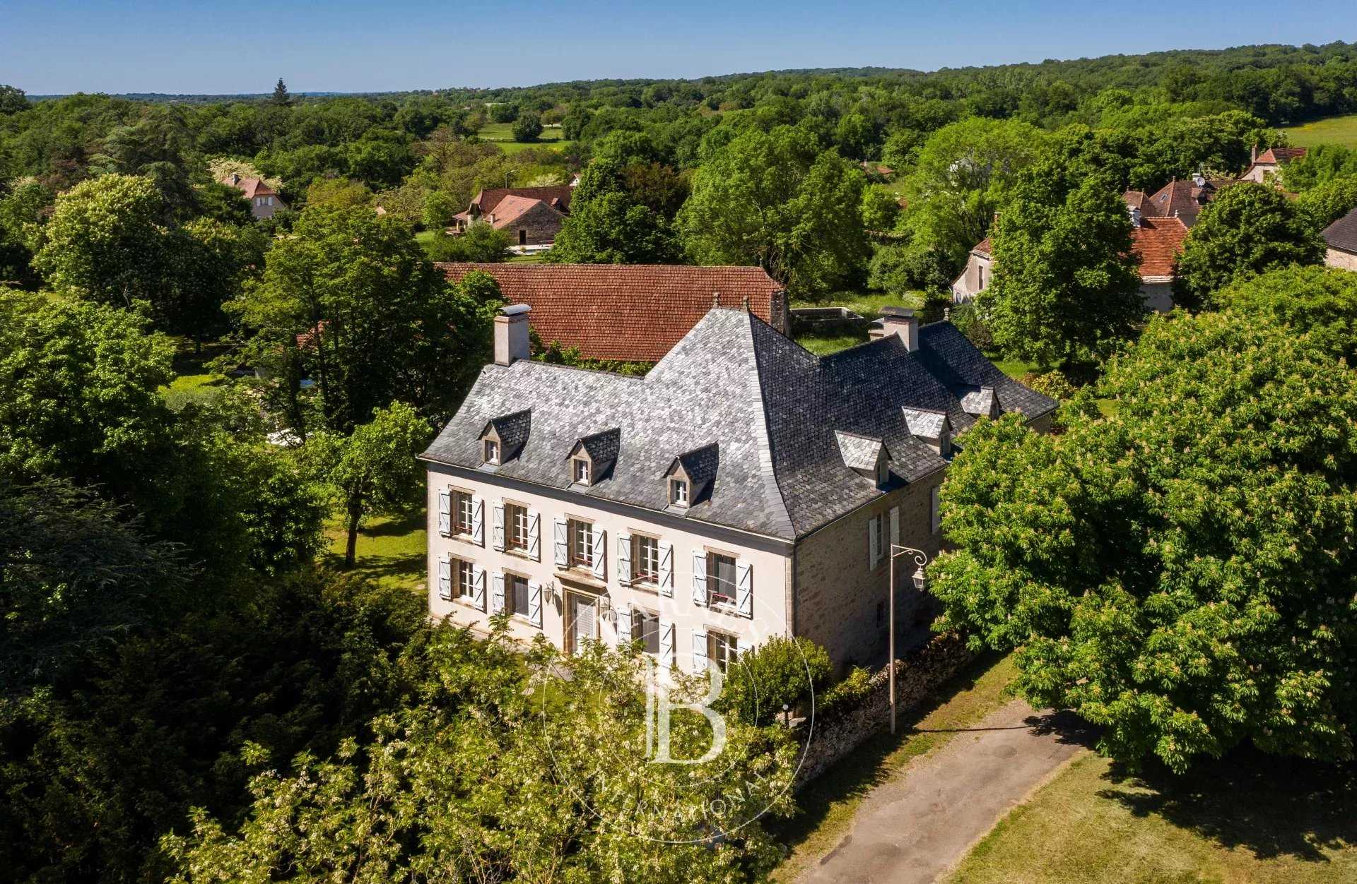 Propriété Figeac  -  ref 85842386 (picture 1)