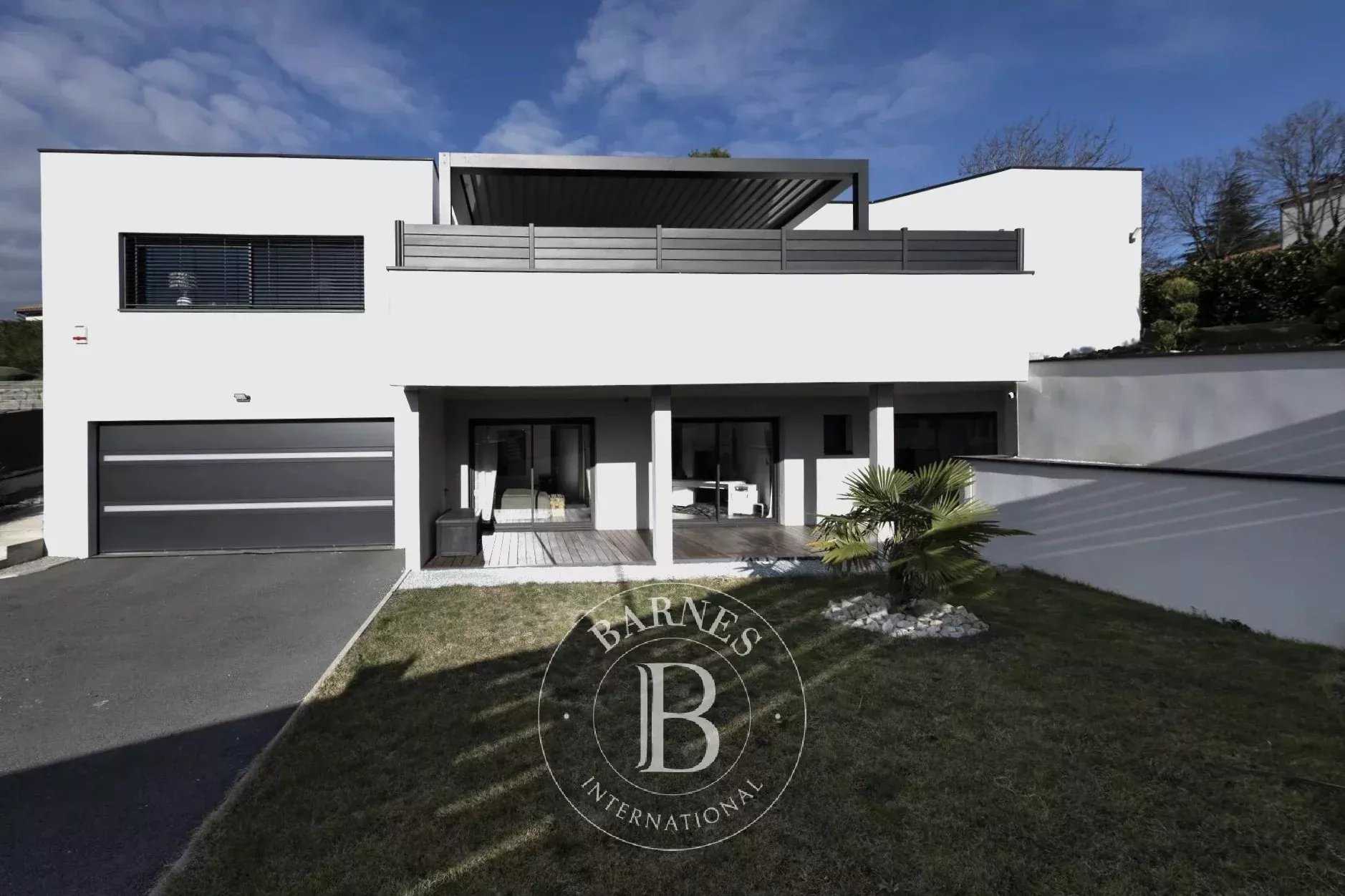 Maison Veyre-Monton  -  ref 86399523 (picture 3)