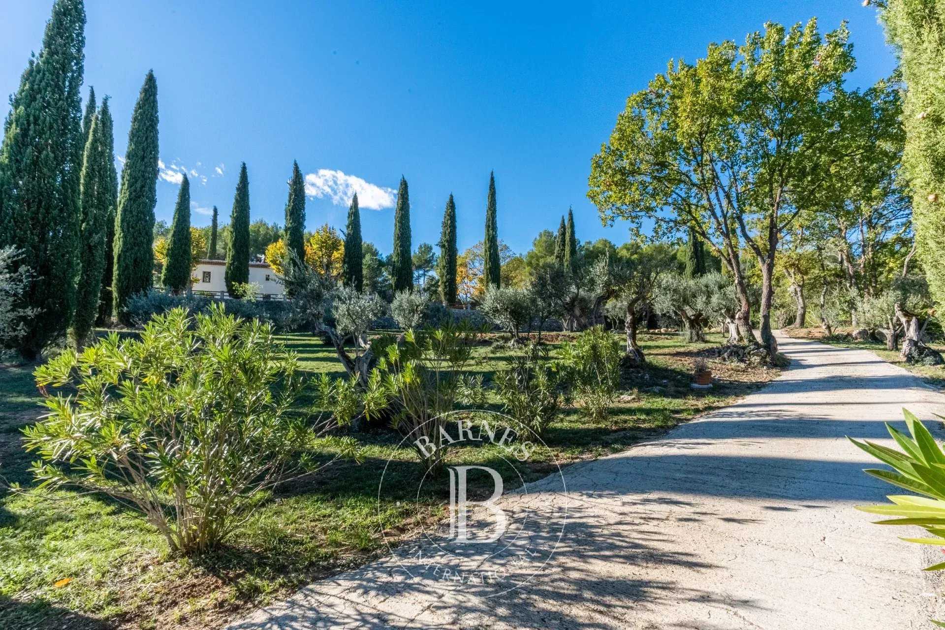 Property Flayosc  -  ref 7623755 (picture 1)