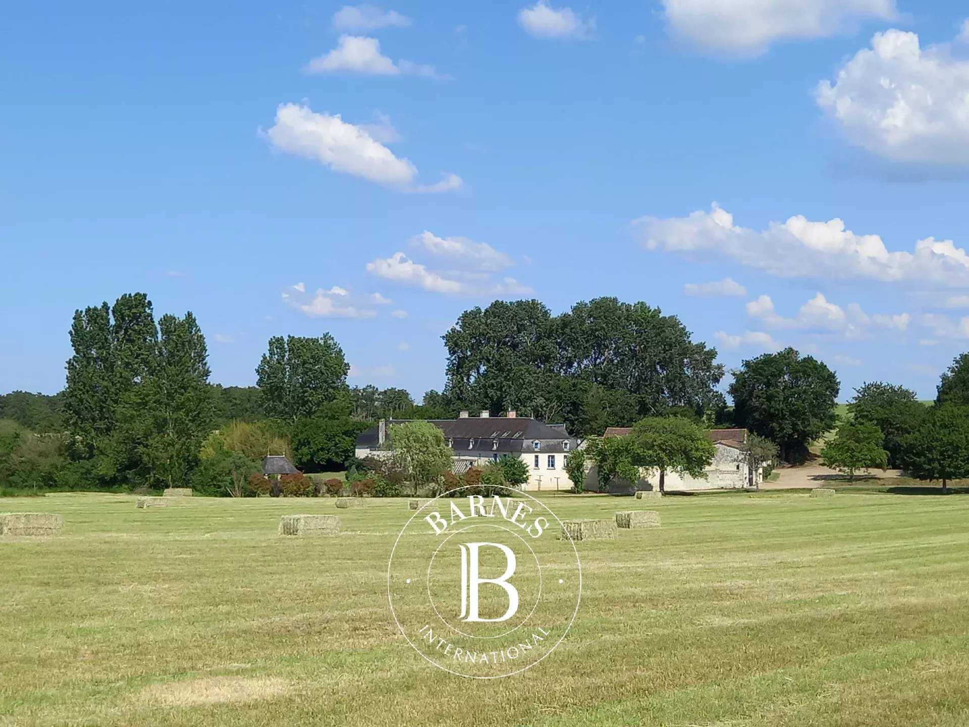 Property Loudun  -  ref 82366251 (picture 2)