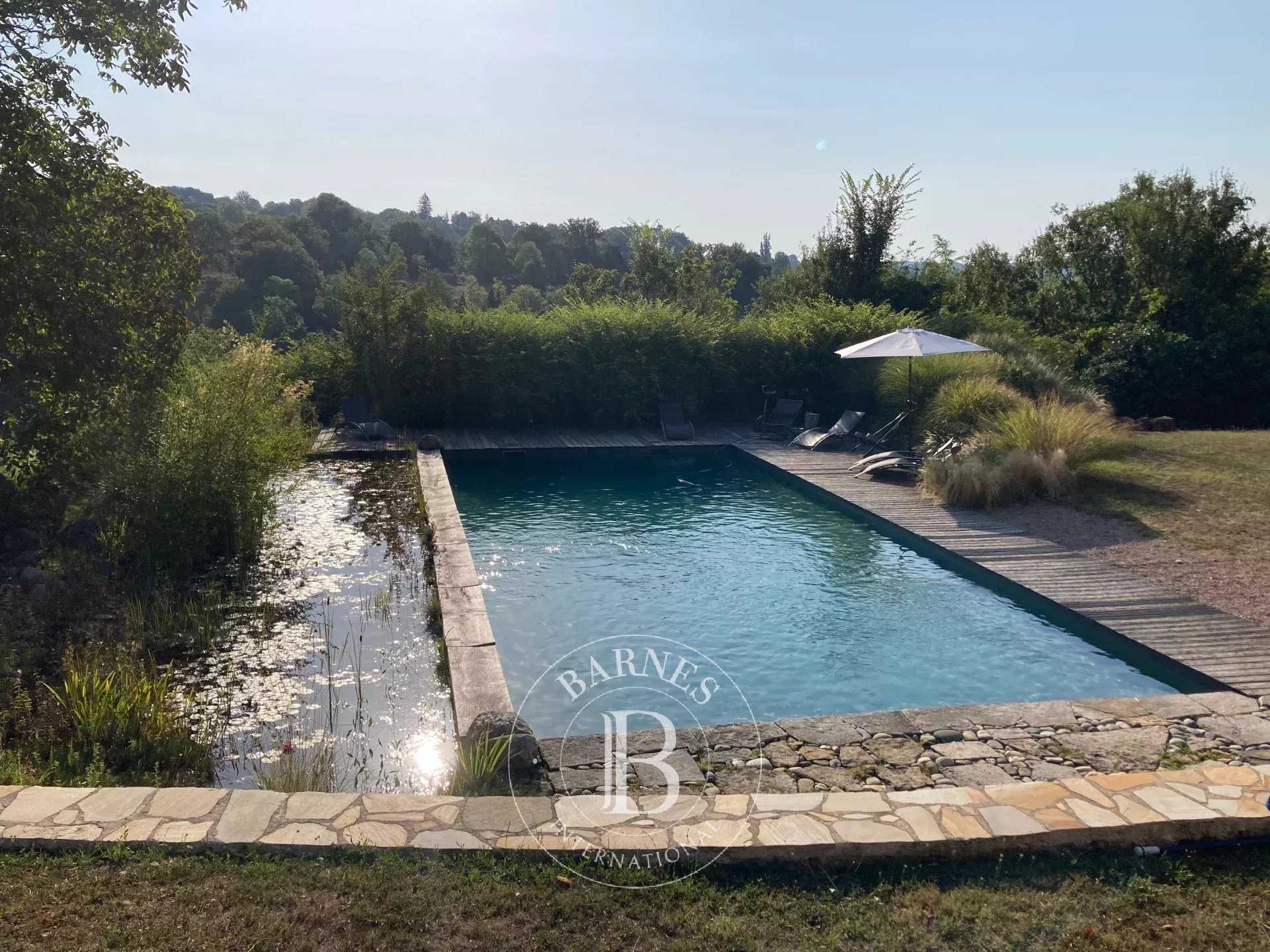 Propriété Figeac  -  ref 85582721 (picture 2)