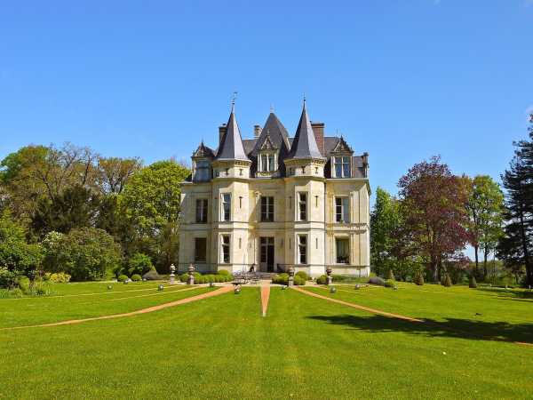 Castle Vendôme  -  ref 2554454 (picture 1)