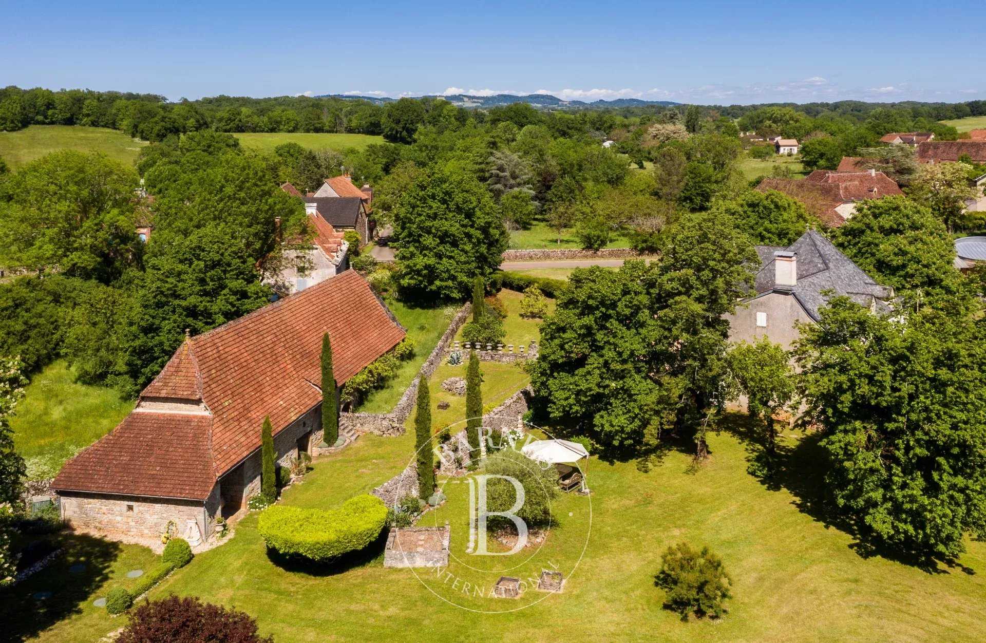 Propriété Figeac  -  ref 85842386 (picture 2)