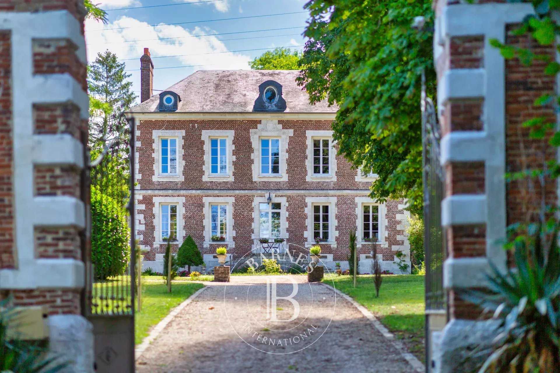 Manor house Quevillon  -  ref 83012754 (picture 1)