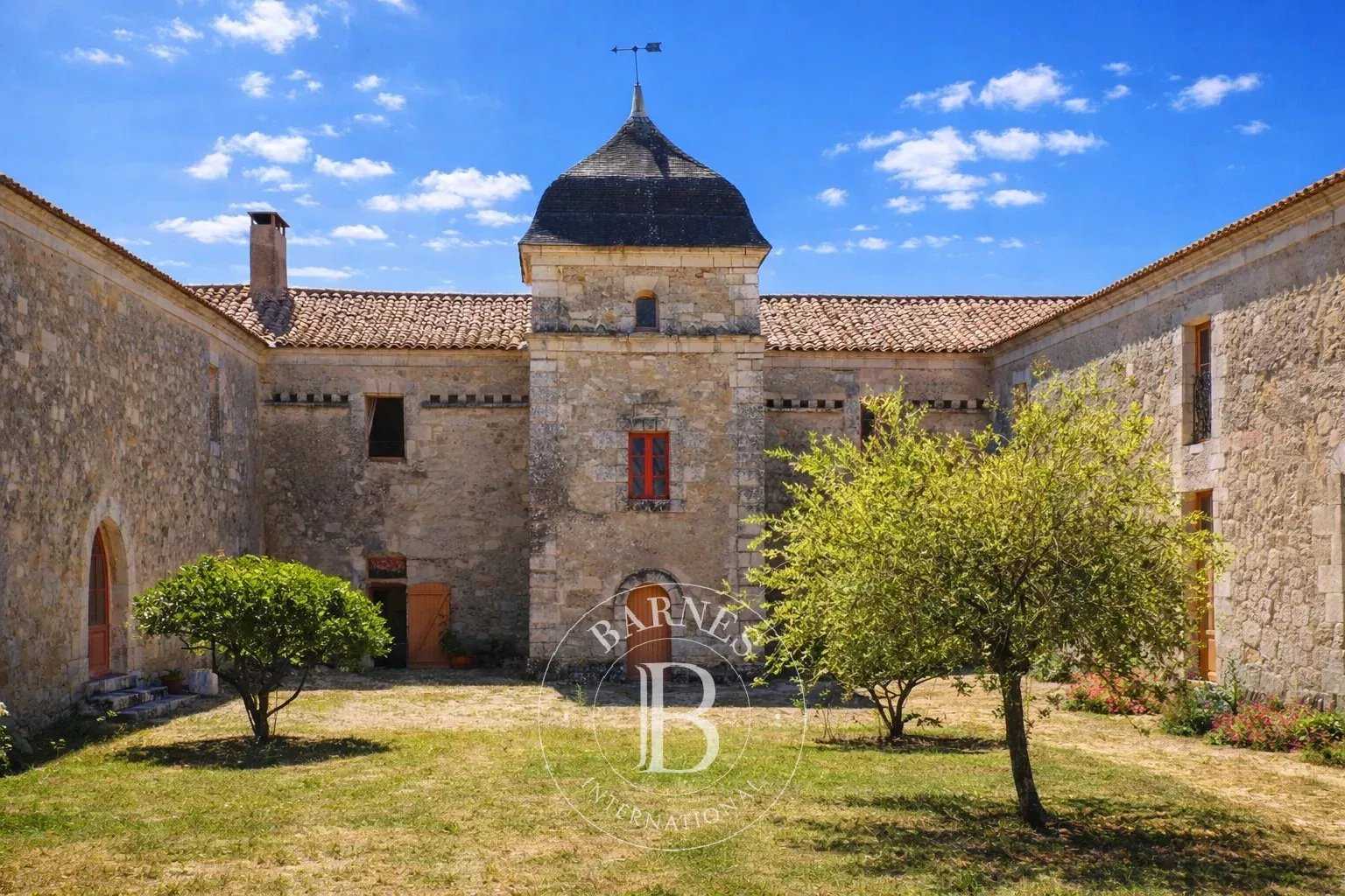 Maison La Tranche-sur-Mer  -  ref 7615992 (picture 1)