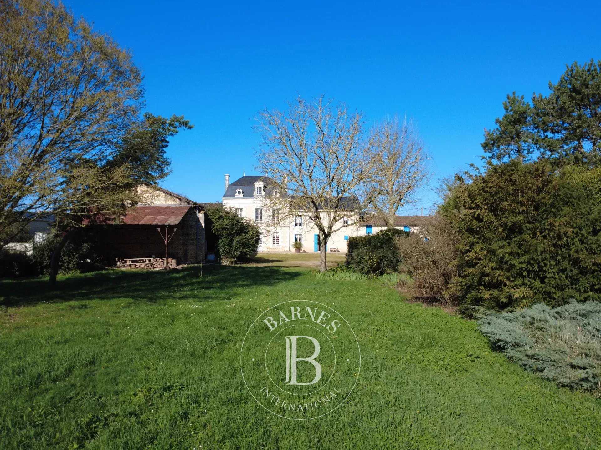 Maison Loudun  -  ref 86806820 (picture 2)