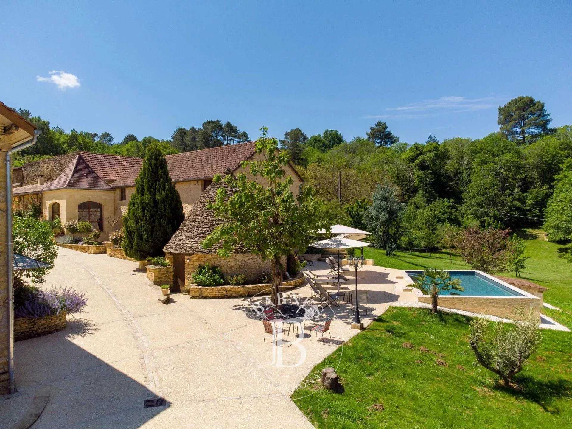 Propriété Marquay  -  ref 85655597 (picture 1)