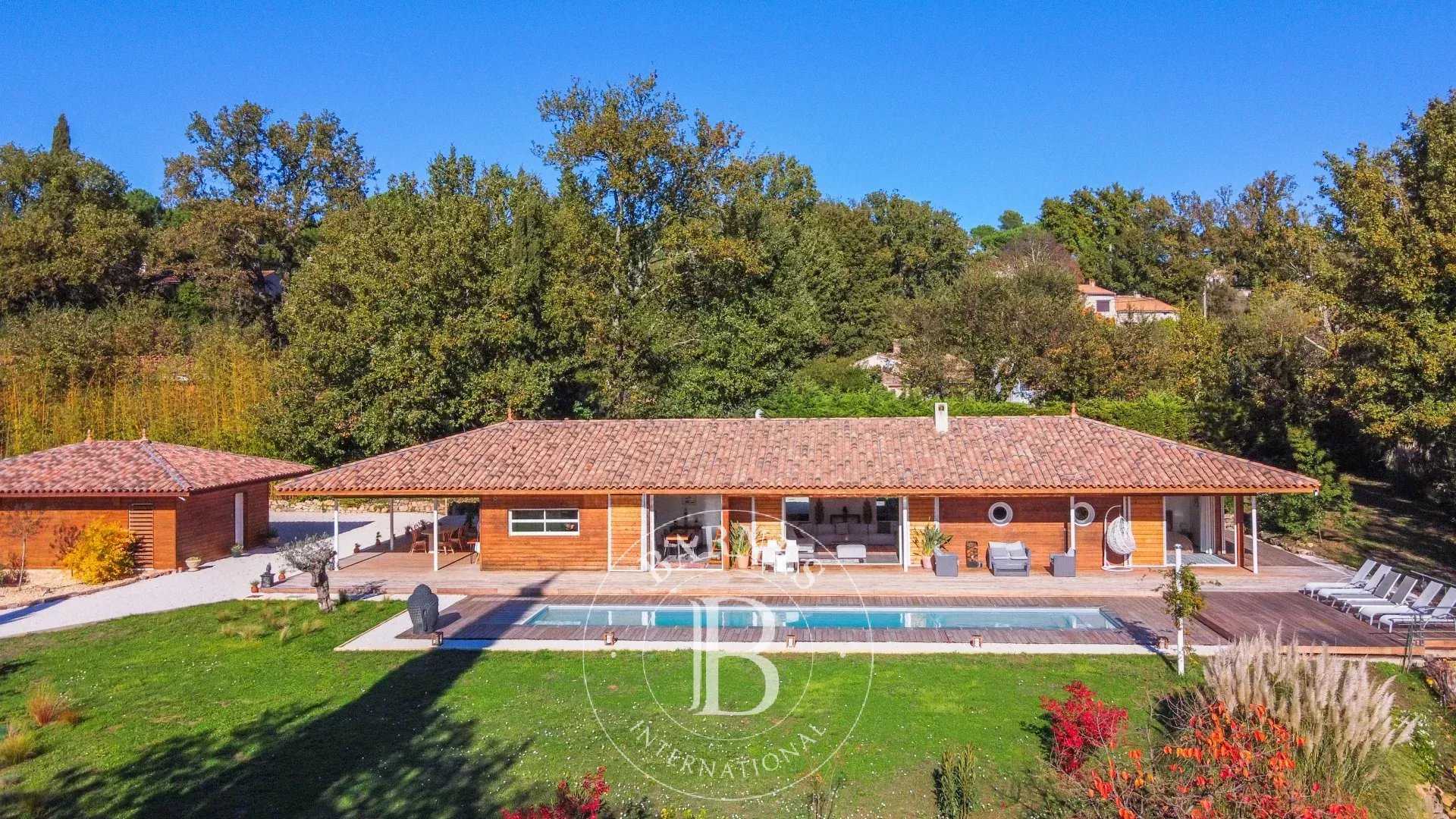 Villa Bagnols-en-Forêt  -  ref 86741776 (picture 3)