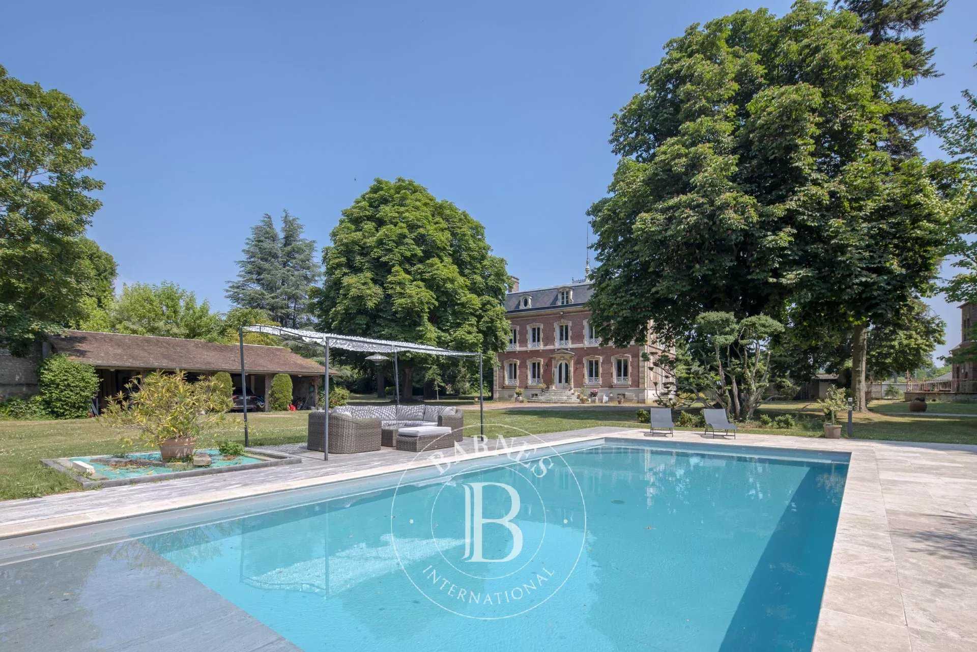 Domaine équestre Chambray  -  ref 82682954 (picture 2)