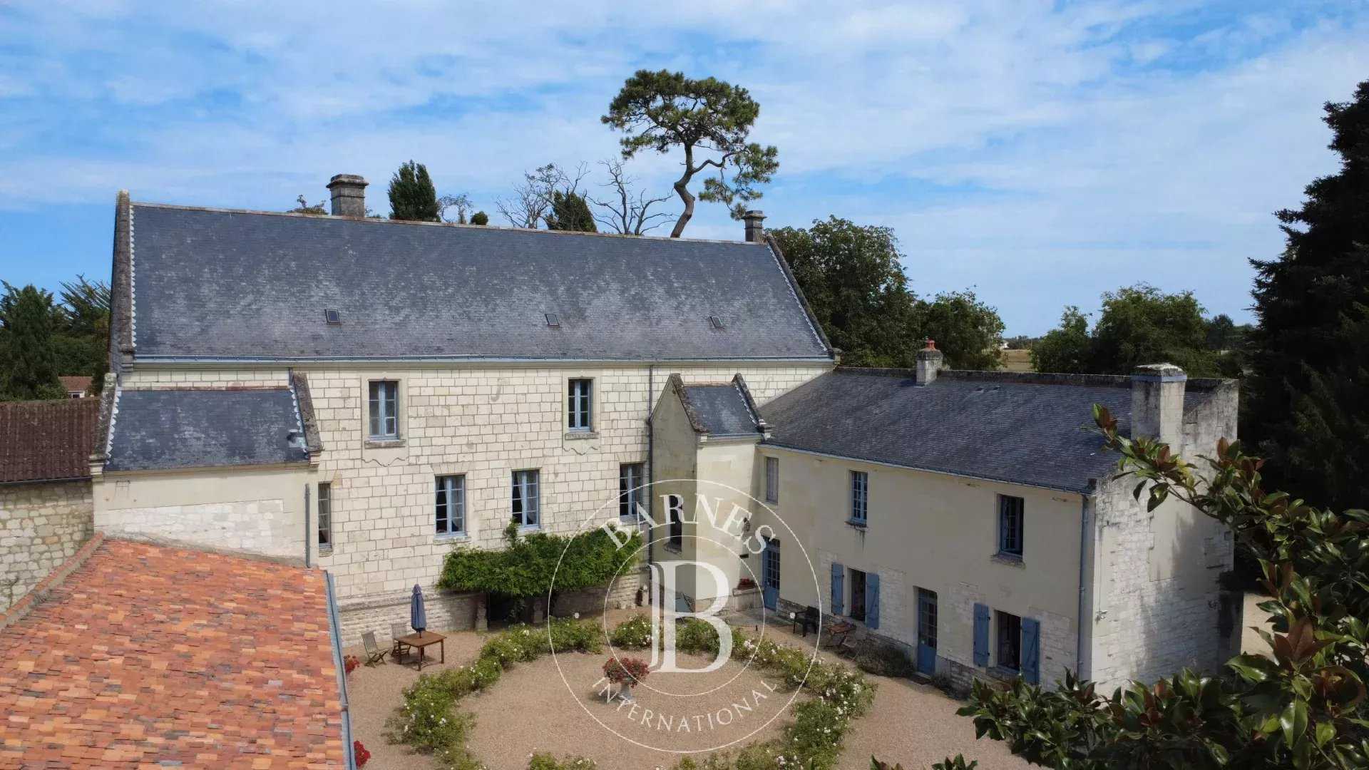 Castillo Chinon  -  ref 86184164 (picture 1)