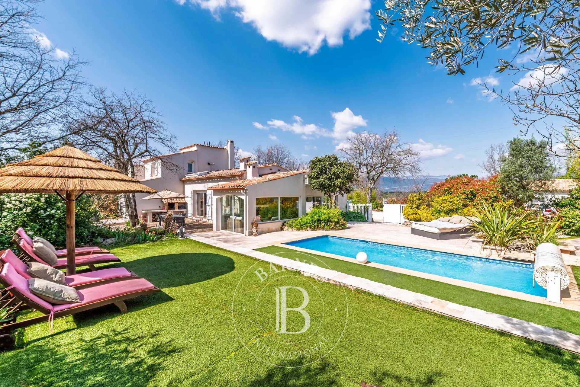 Maison d'hôtes Bagnols-en-Forêt  -  ref 86802391 (picture 3)