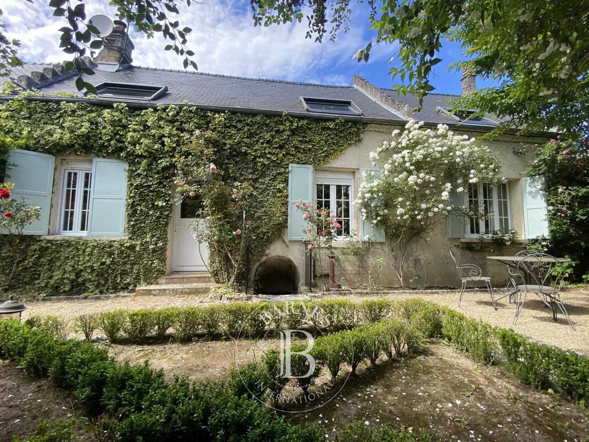 Maison Pierrefonds  -  ref 7104557 (picture 1)