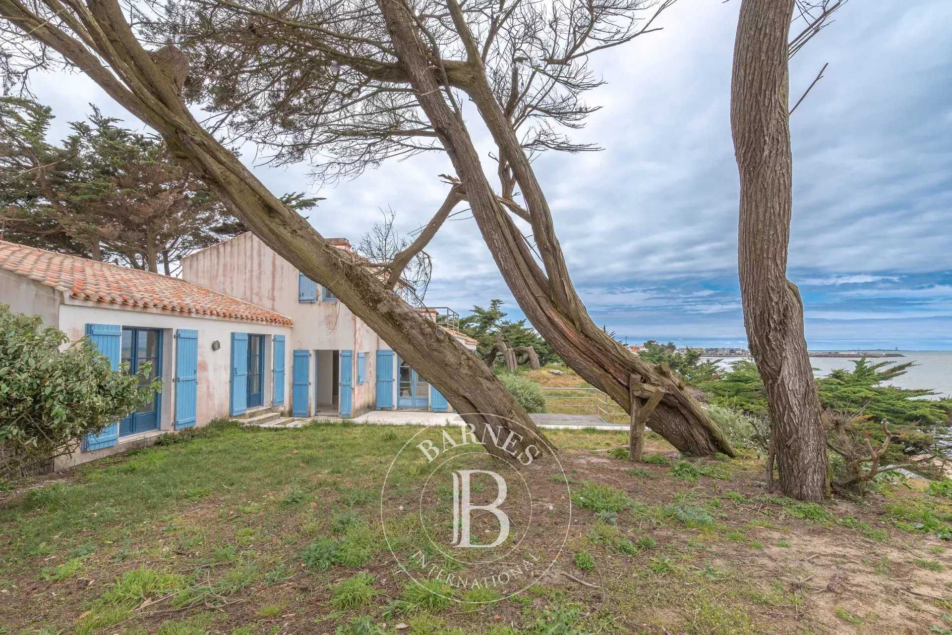 Propriété Noirmoutier-en-l'Île  -  ref 85892457 (picture 1)